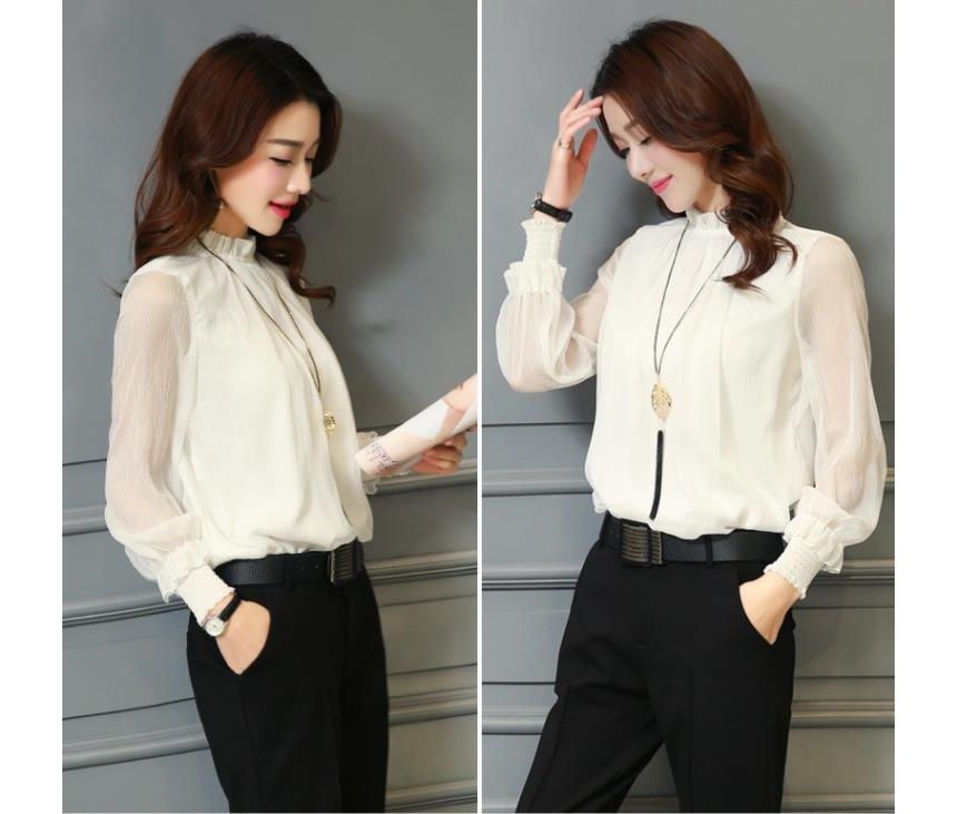Muezz - Chiffon blouse met pofmouwen en col
