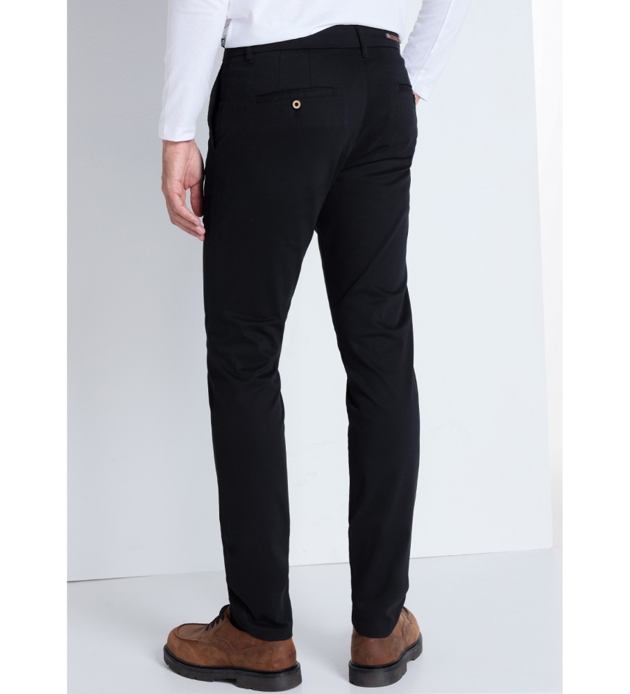 Victorio & Lucchino, Calça Chino V&L em Cetim Pêssego, Cintura Média | Corte Slim
