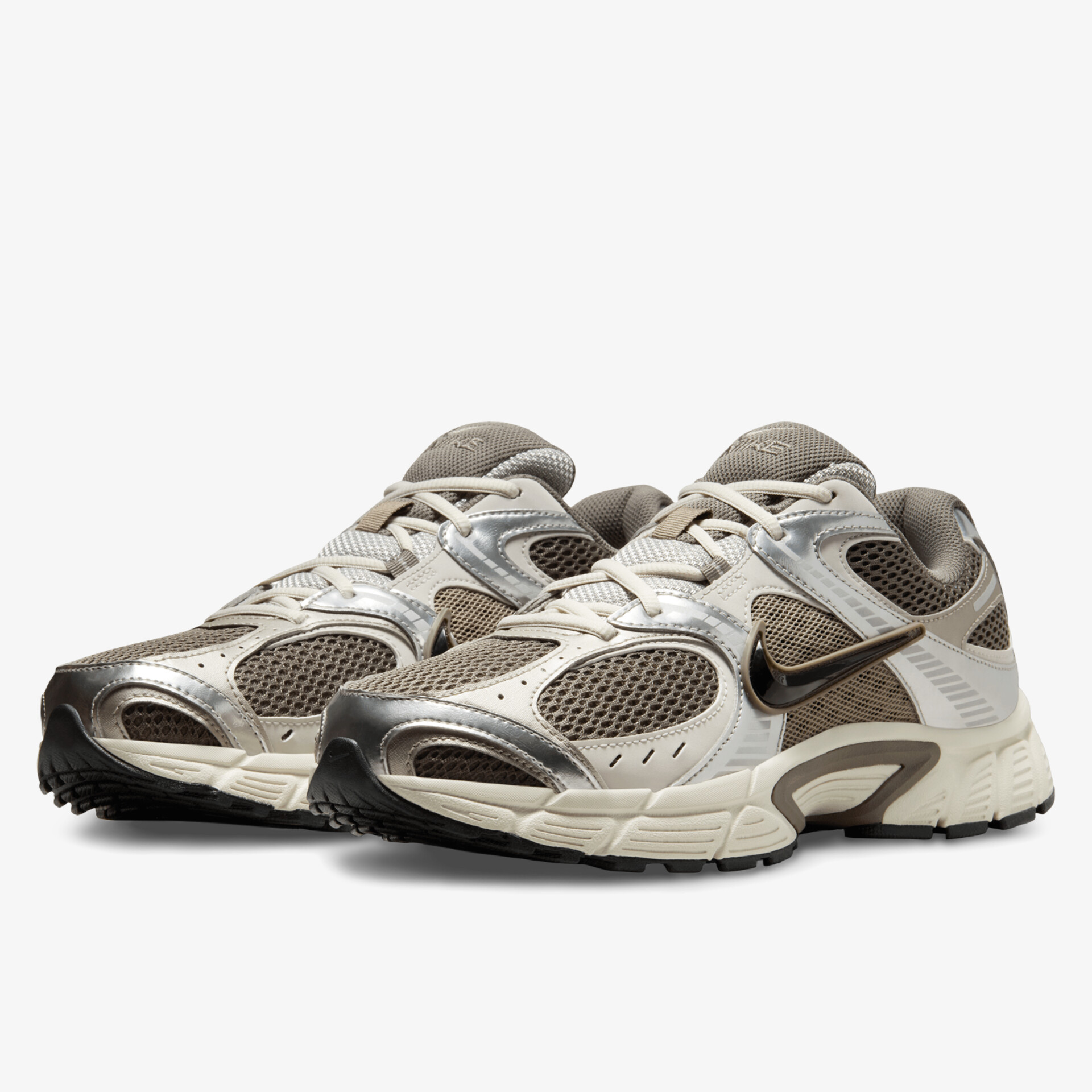 Nike Herren Sneaker Low V5 RNR Silber - Kaufen bei reno.de