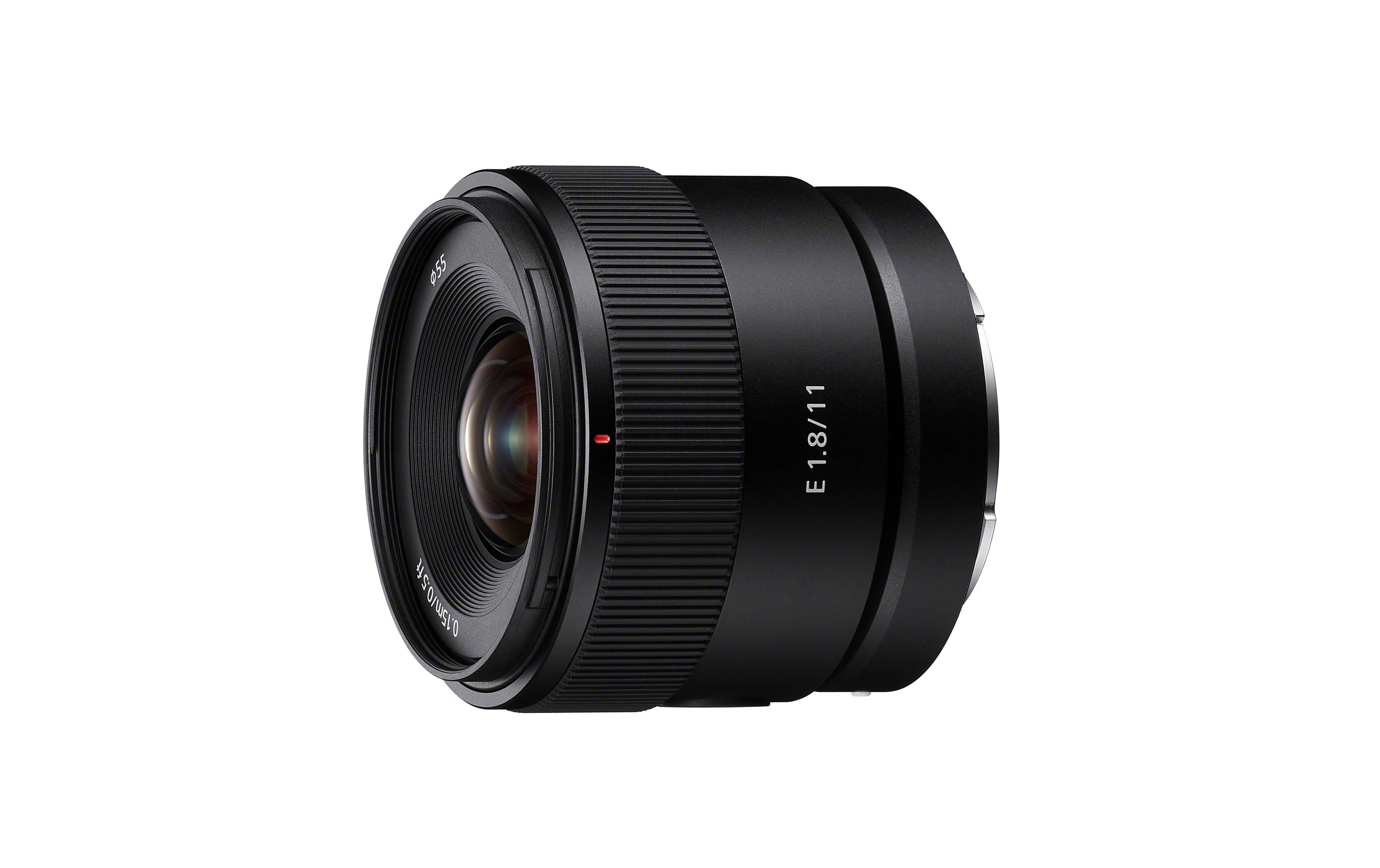 Festbrennweite E 11mm F1.8 – Sony E-Mount<br>Ultra-Weitwinkelobjektiv mit konstanter F1.8-Blende undhervorragender Bildqualität und einer idealen Bedienbarkeit