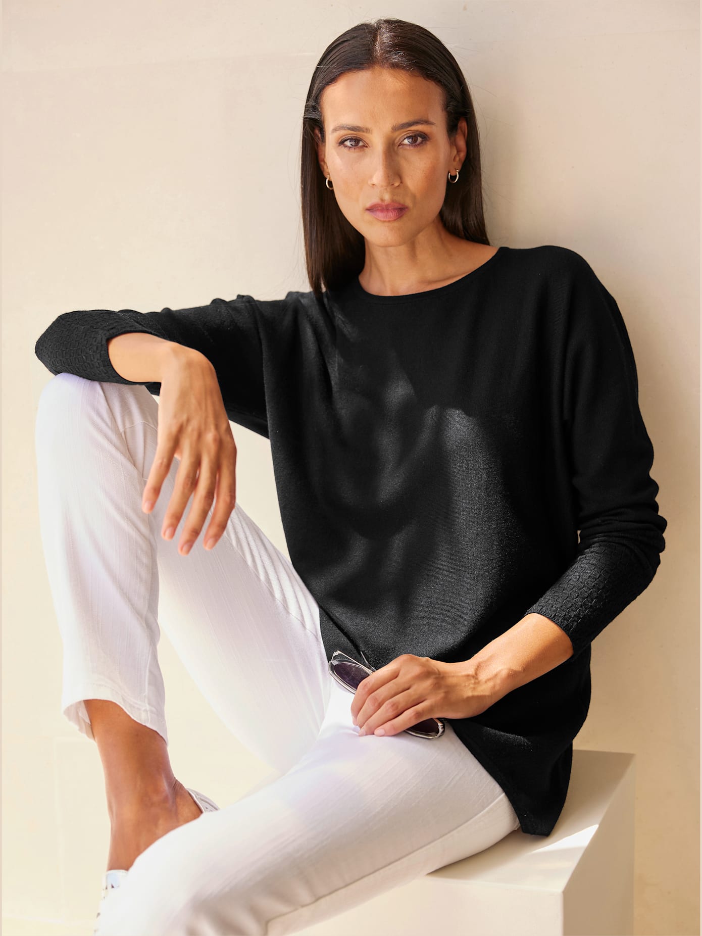 Pull joli motif structuré