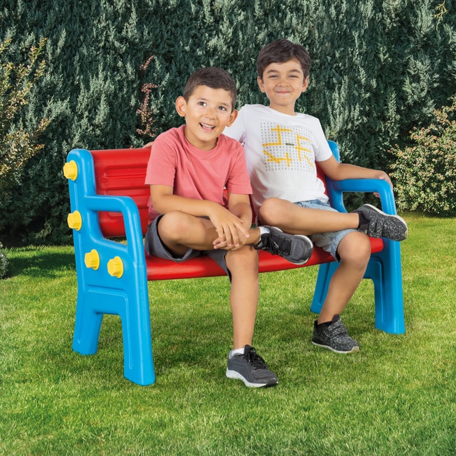Sitzbank aus Kunststoff