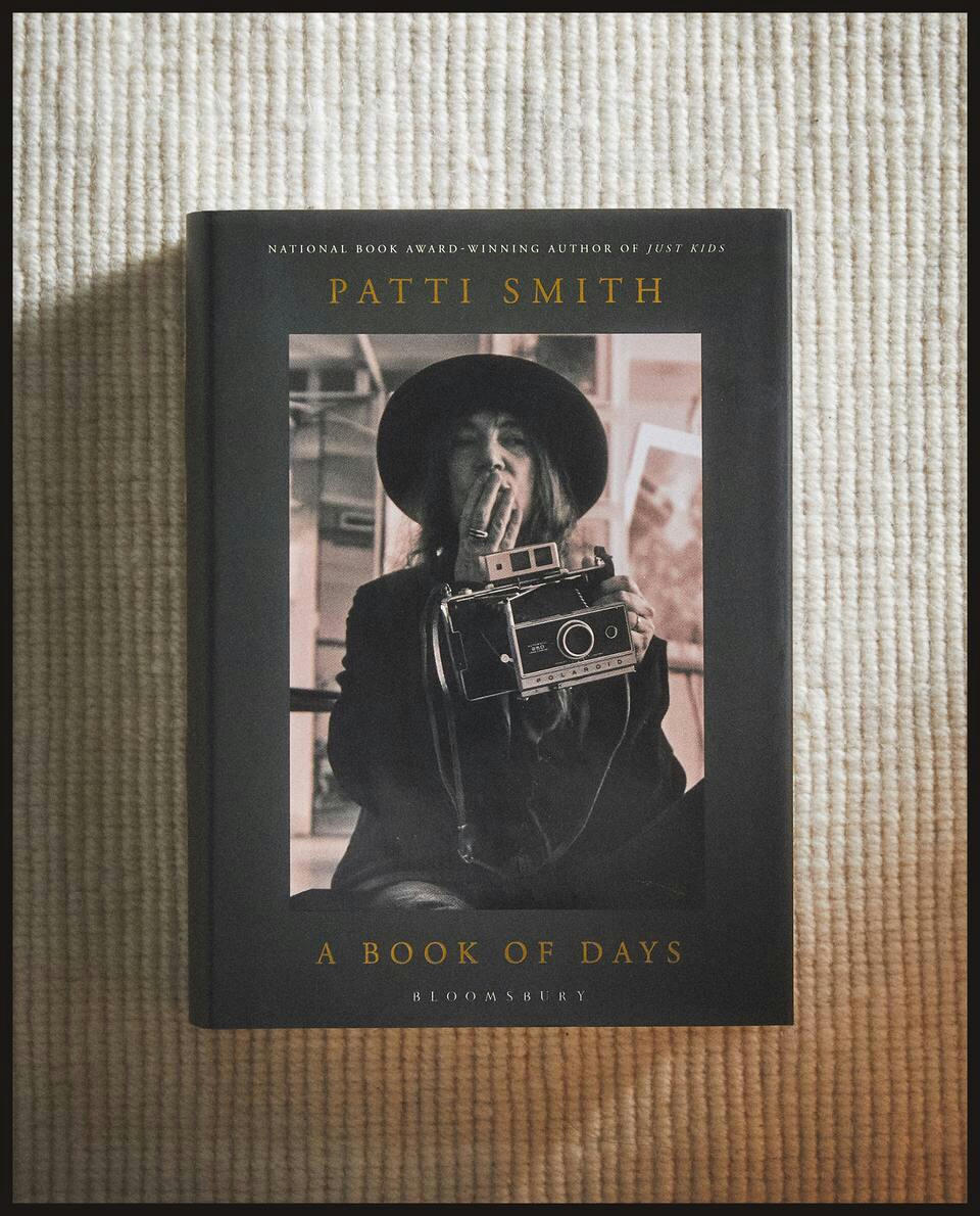 PATTI SMITH: UM LIVRO DE DIAS