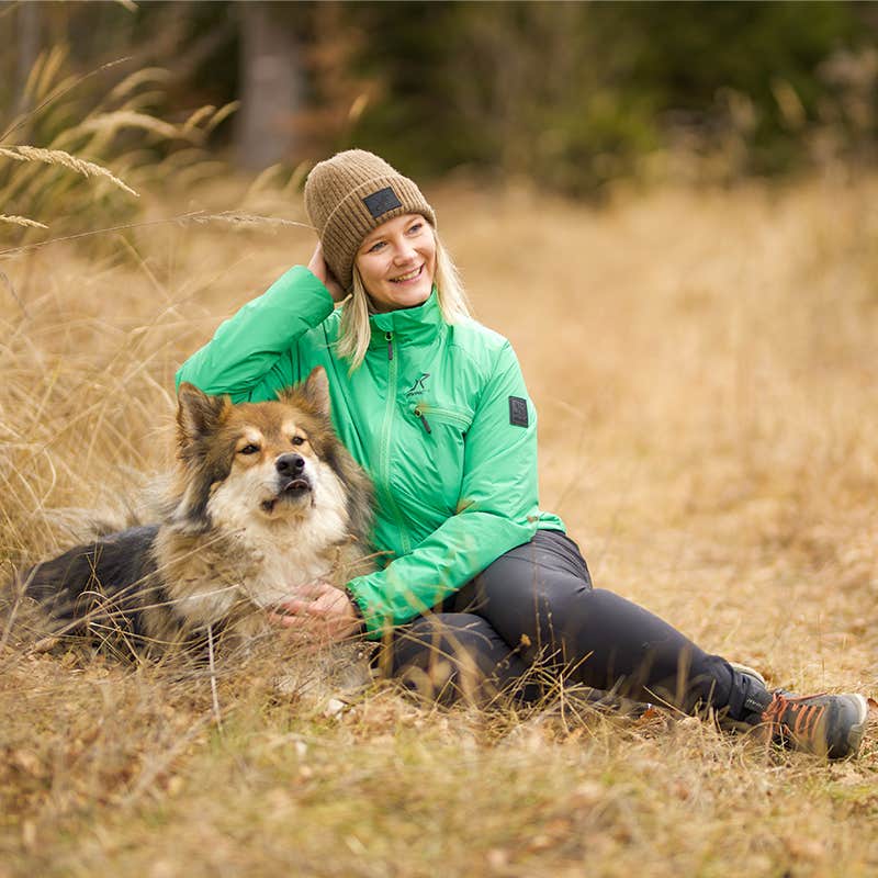 Flatter Insulated Jacket Dame Green Spruce
