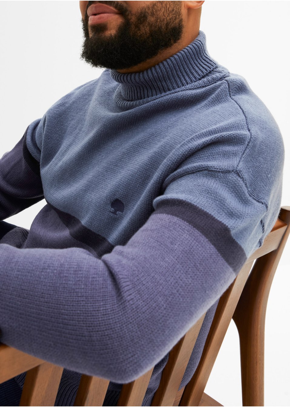 Pull col roulé