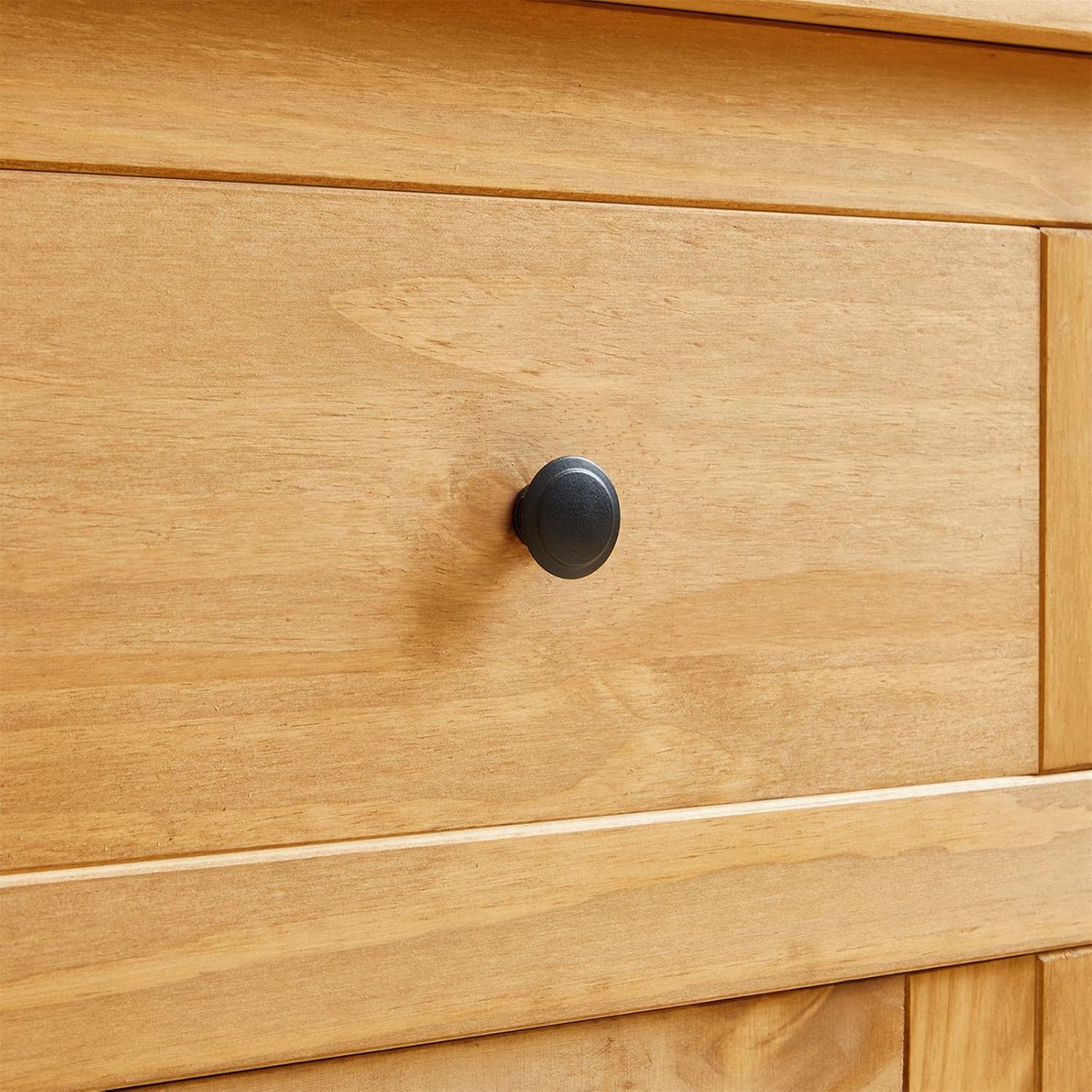 CARO-Möbel Kommode Cancun im Landhaus Stil aus Kiefer massiv, Moderne Anrichte mit 2 Schubladen und Türen, Sideboard mit gebeizter gewachster Oberfläche
