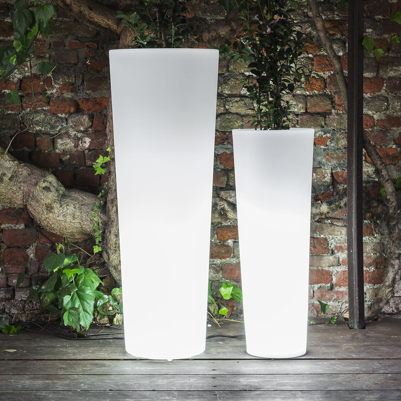 Serralunga Pot lumineux newpot design par paolo rizzatto beige - D.35x90 cm
