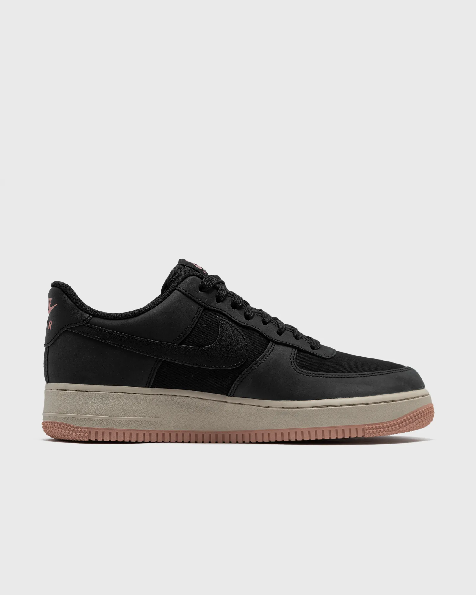 Nike AIR FORCE 1 '07 LX