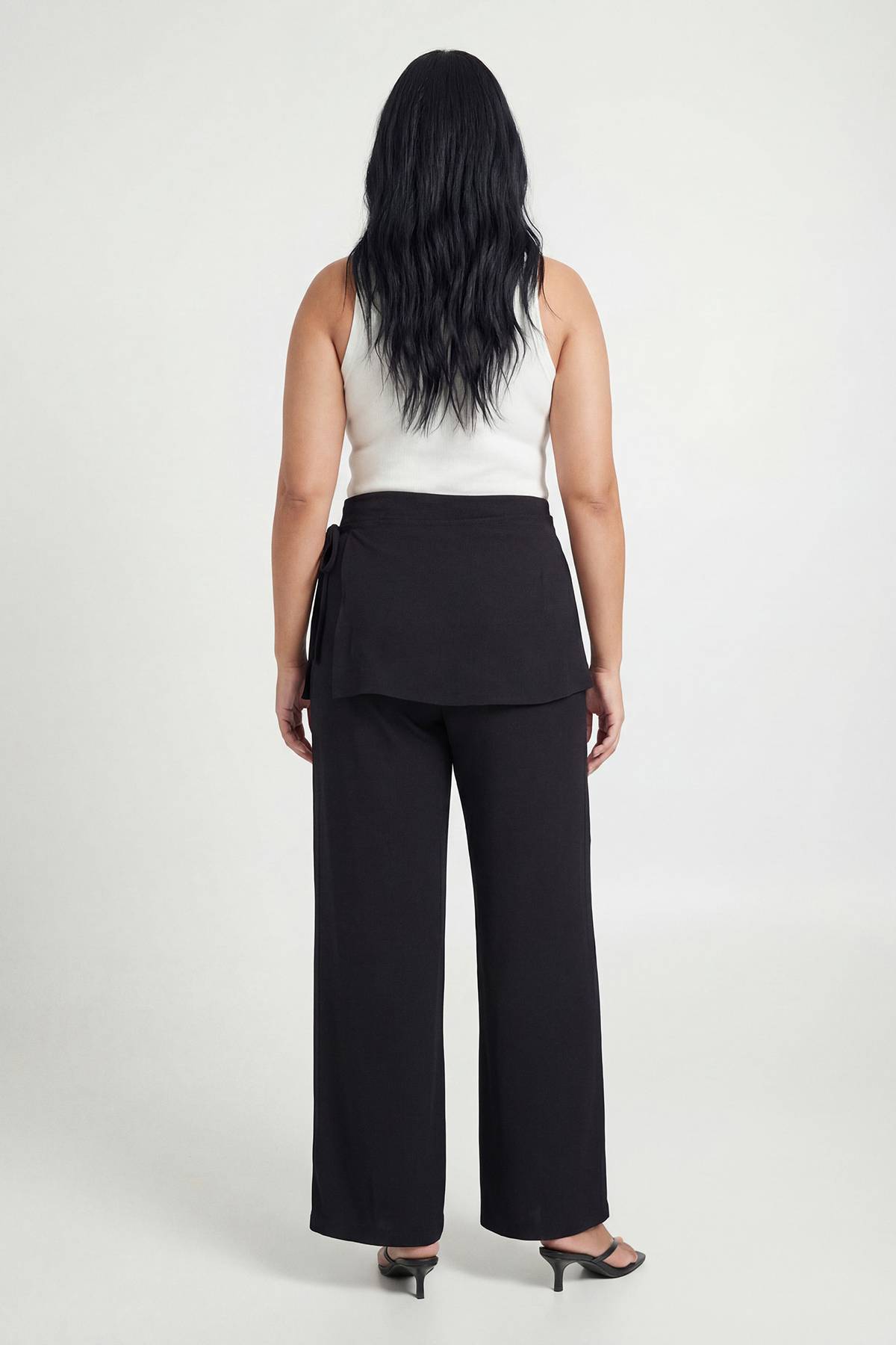 boohoo Pantalon Jupe Portefeuille Grande Taille