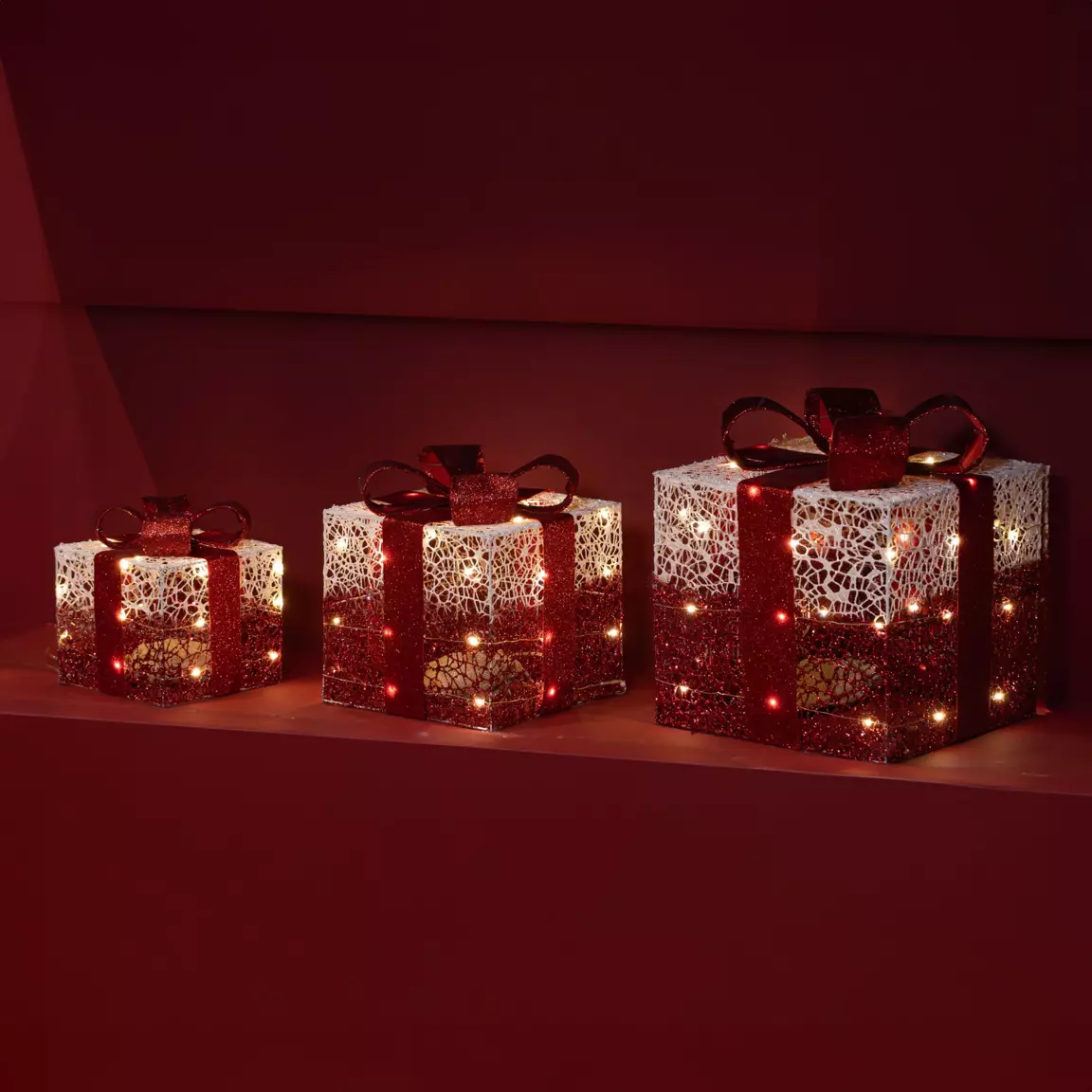 Lot de 3 cadeaux lumineux à piles 90 LED (H30 cm) London Rouge et Blanc chaud