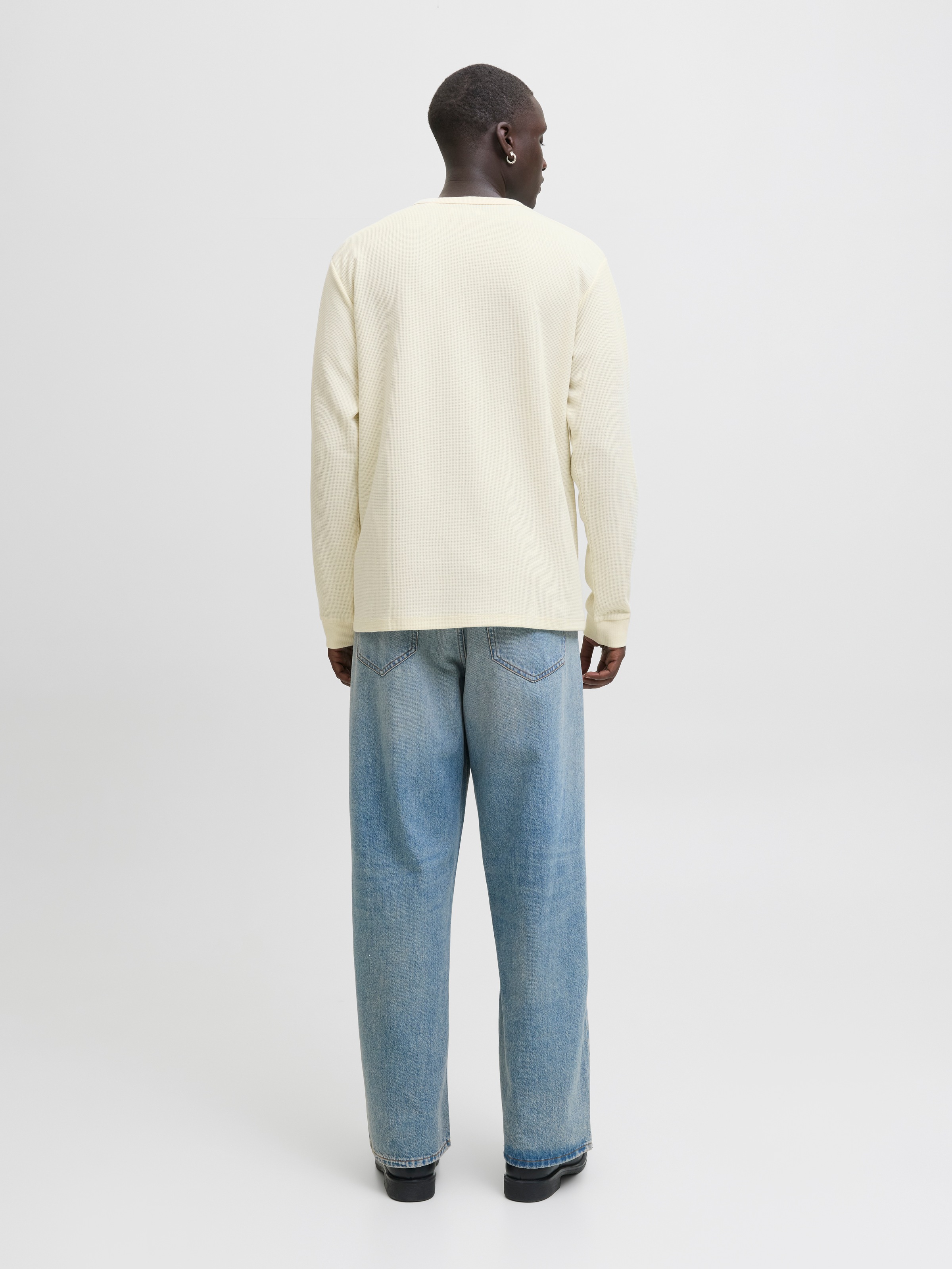 Jack & Jones Langarmshirt »JJEDOVER HENLEY LS TEE NOOS«