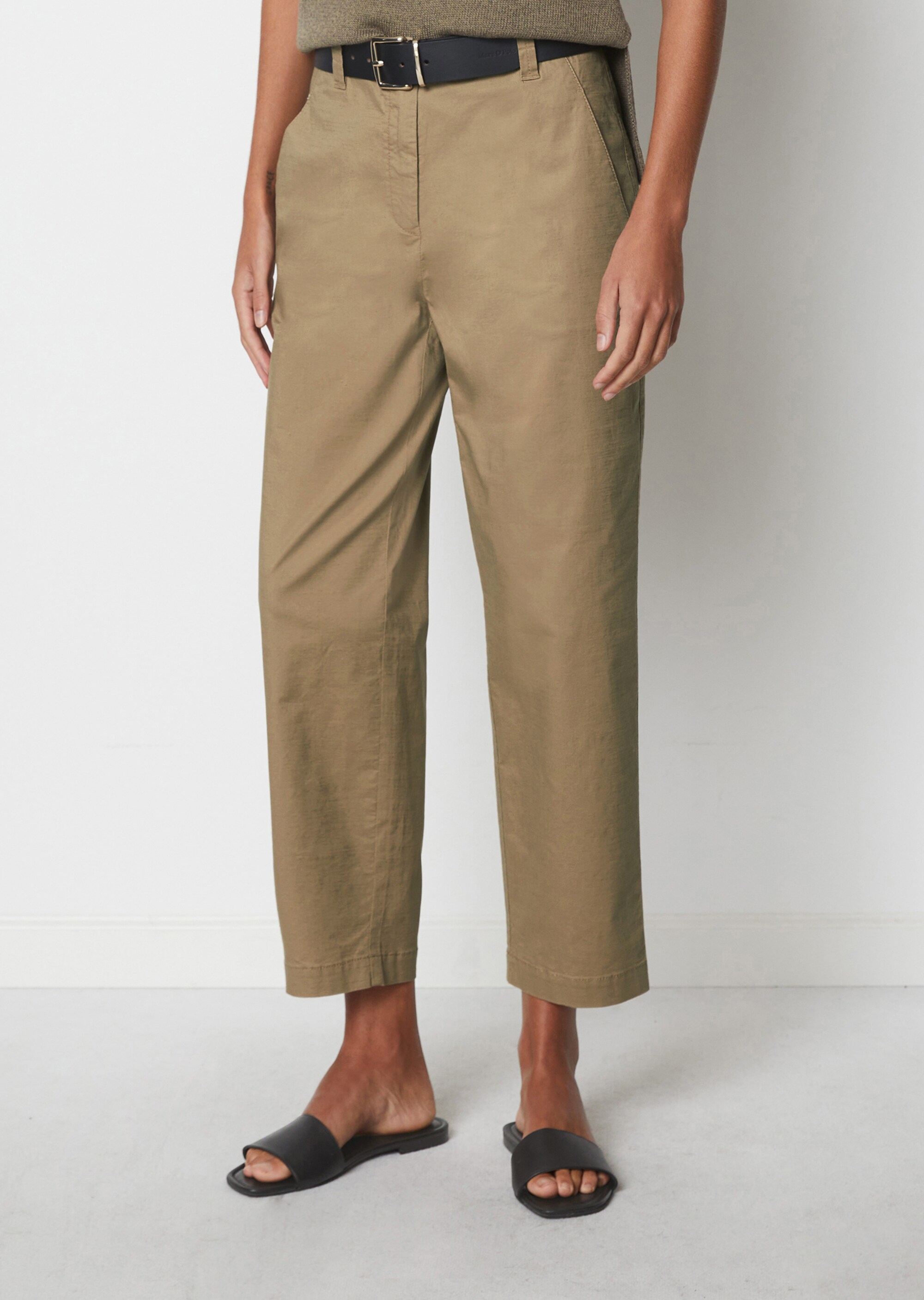 Chino Modell RIMKA taperedaus Organic-Cotton-Hanf-Mix