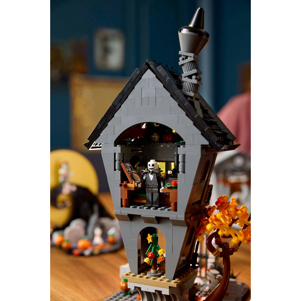 LEGO Ideas Disney Tim Burton's The Nightmare Before Christmas 21351