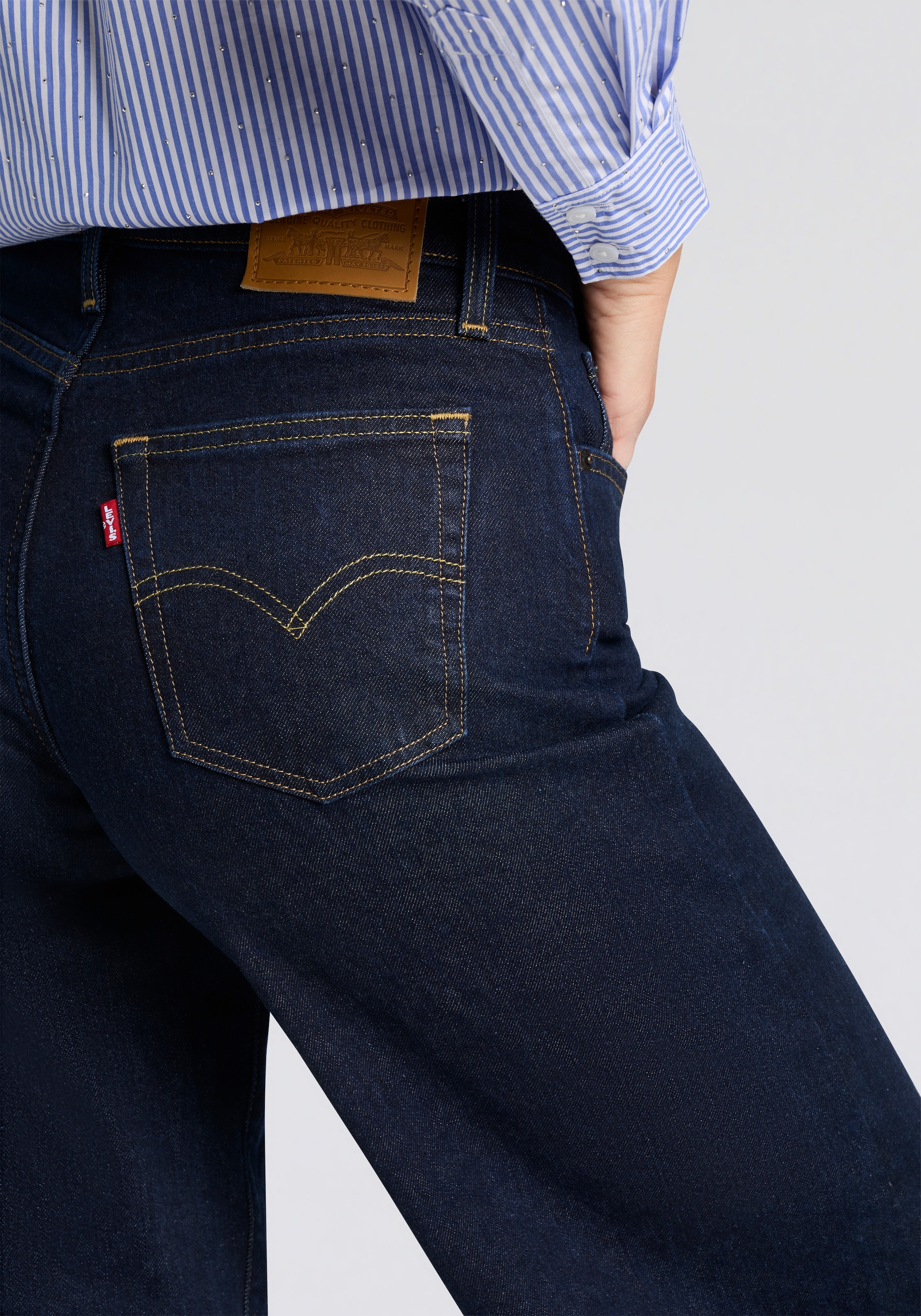 Levi's® Schlagjeans , weite Beinform