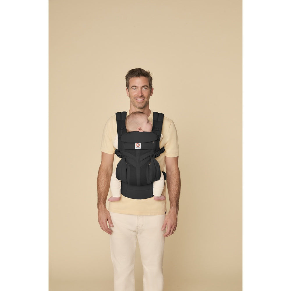 Køb Ergobaby Onyx Black Omni Classic Mesh