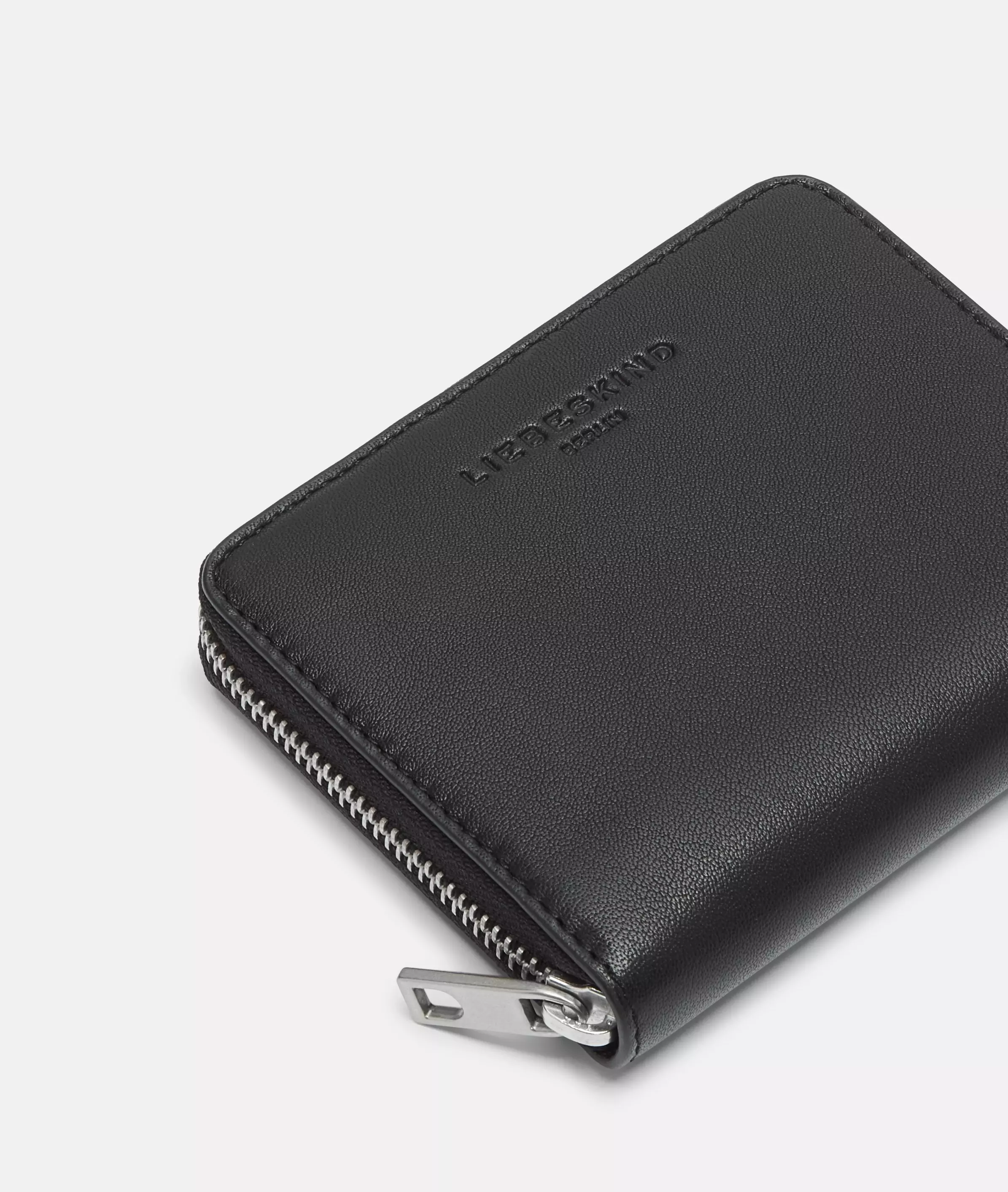 Wallet Spacious wallet made from sheepskin