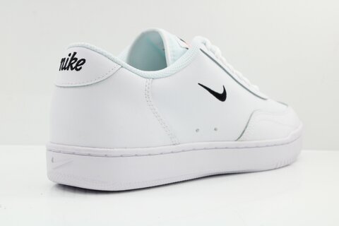 Nike Schnürschuhe