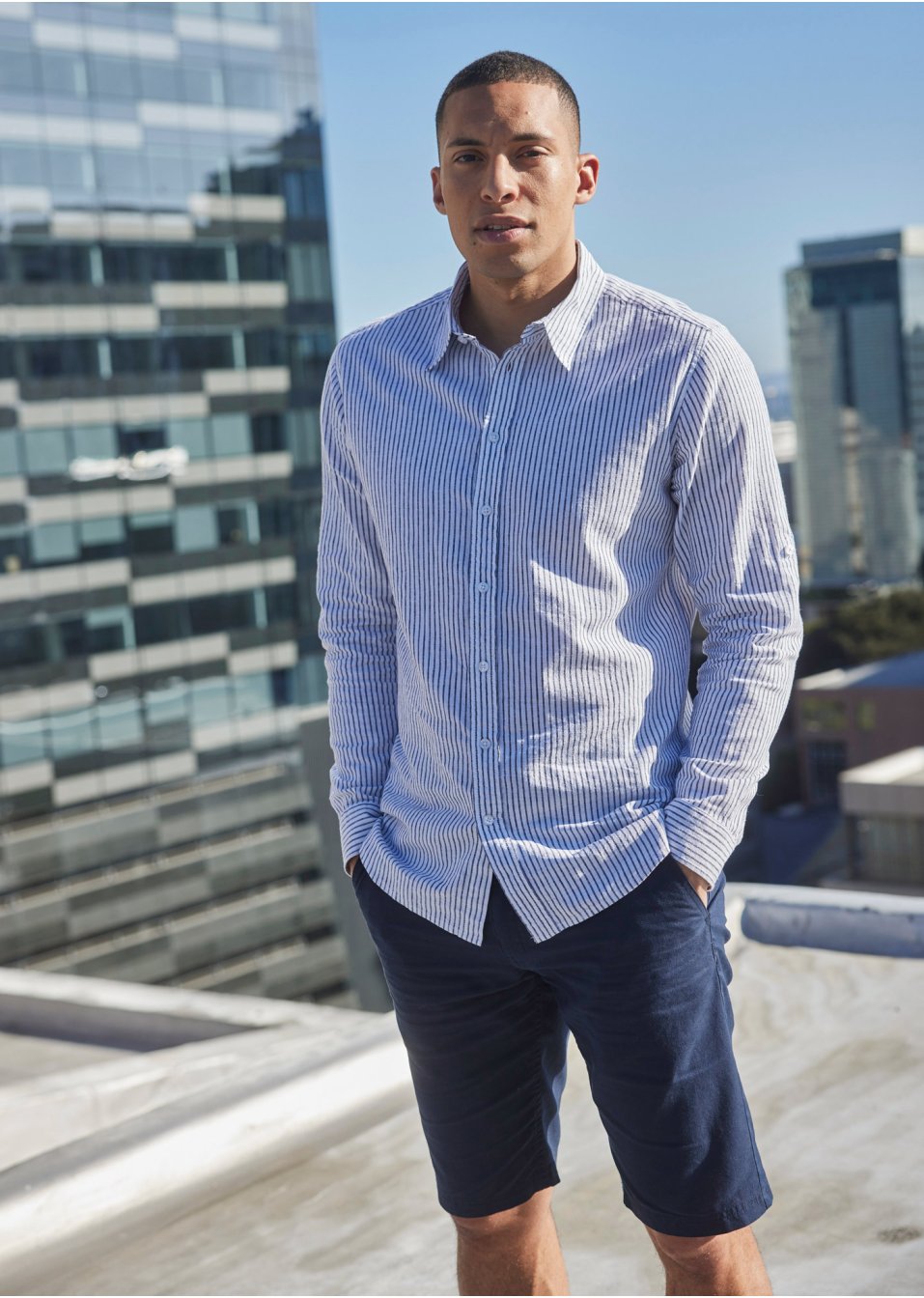 Bermuda chino avec lin majoritaire et cordon, Regular Fit