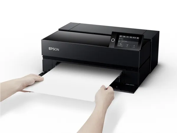 Epson SureColor SC-P700 - Printer - farve - blækprinter - A3 Plus - 5760 x 1440 dpi - kapacitet: 120 ark - Wi-Fi(ac), USB vært, USB 3.0, LAN