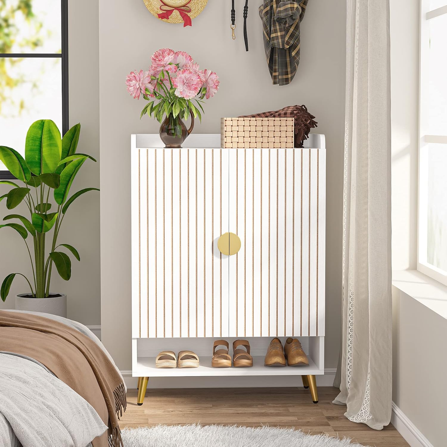 Tribesigns Schuhschrank mit 2 Türen, 75x 37x 110cm, Schuhkipper schmal,7-stöckig Schuhregal für 25 Paar Schuhe Regal für Eingang, Flurschrank,Wohnzimmer,weiß (Weiß)