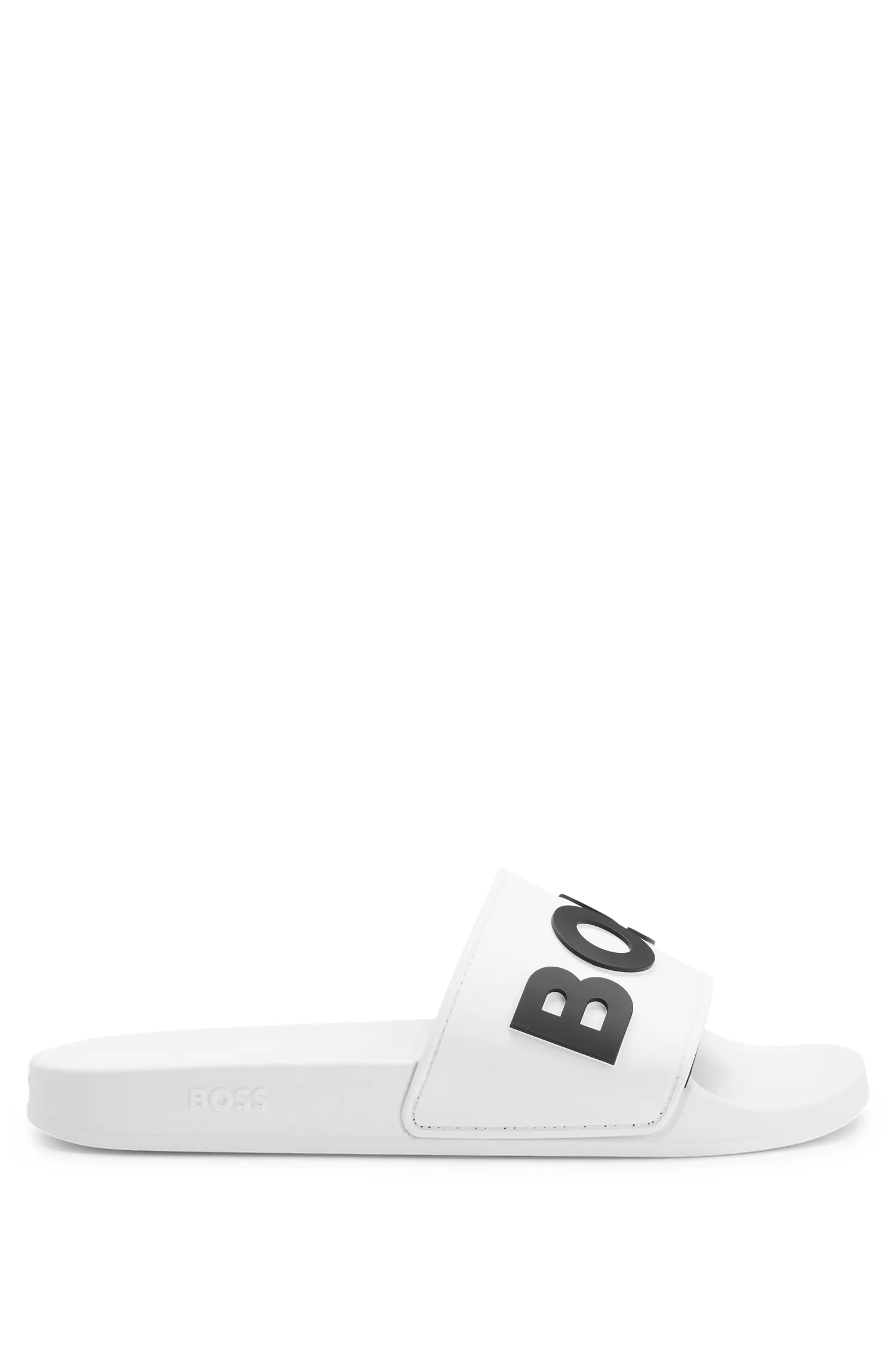 Chinelo BOSS preto, fabricado na Itália, com logotipo em alto contraste.