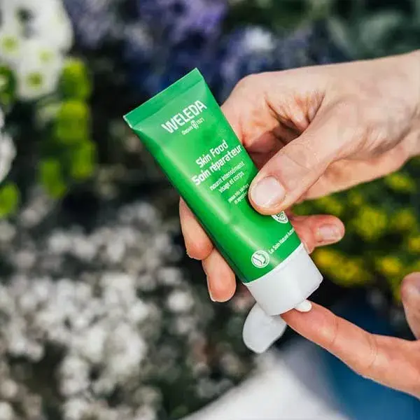 Weleda Skin Food Reparador Facial e Corporal 75ml