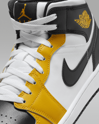 Air Jordan 1 Mid Men's Shoes