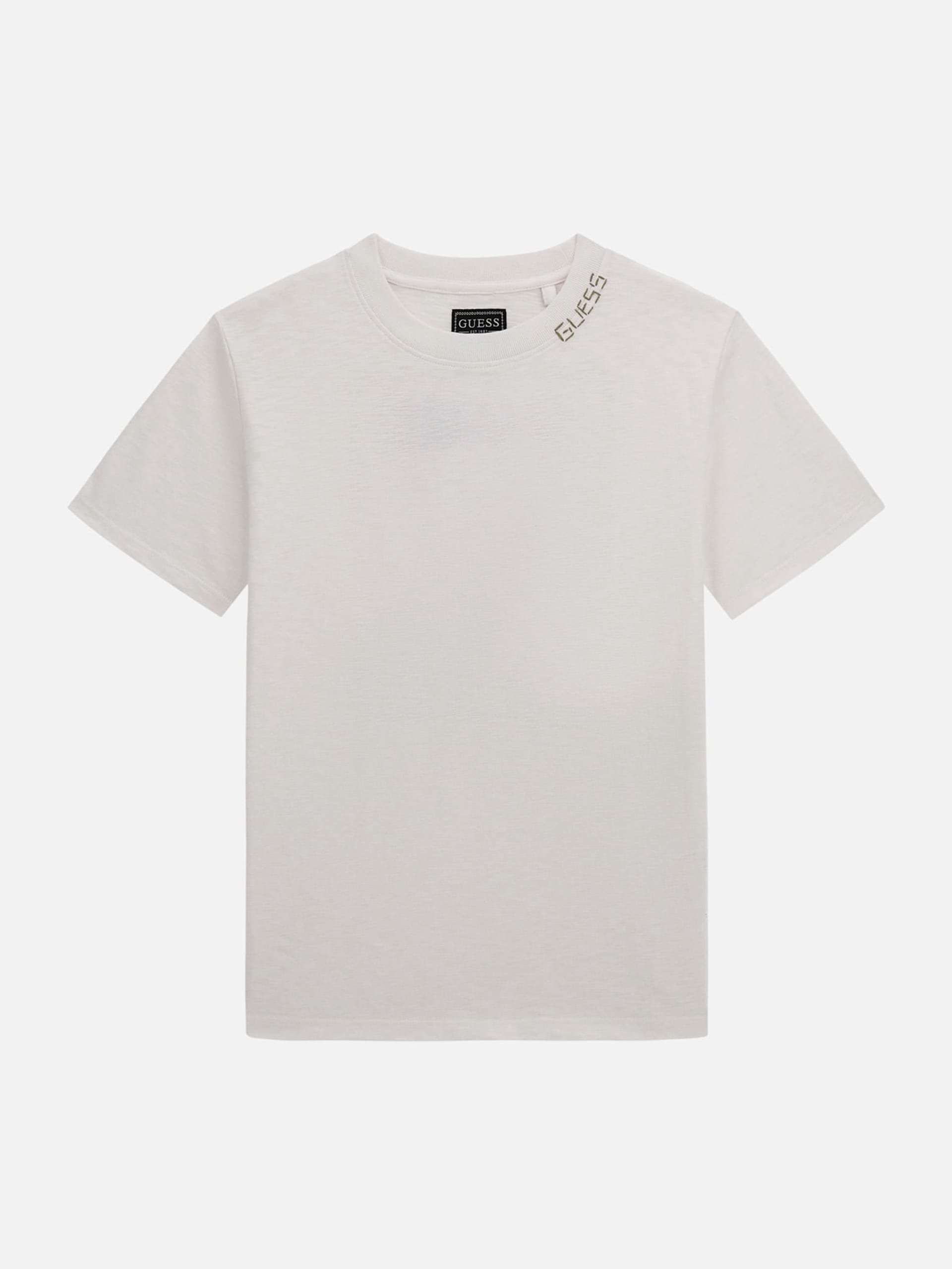 Camiseta com logotipo bordado