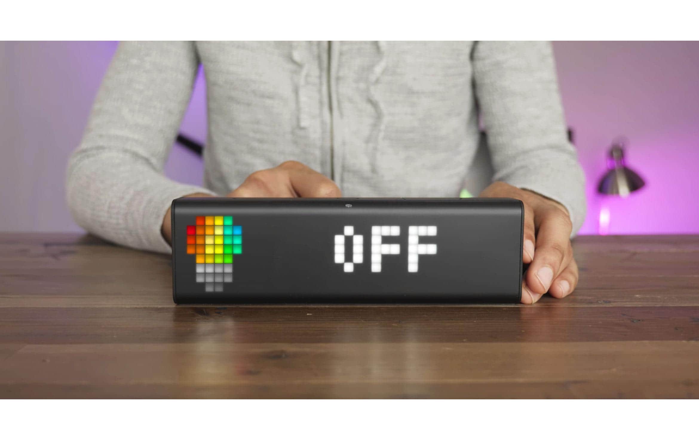 Smart-Display LaMetric Time<br>LaMetric TIME Tischuhr für Smart Home