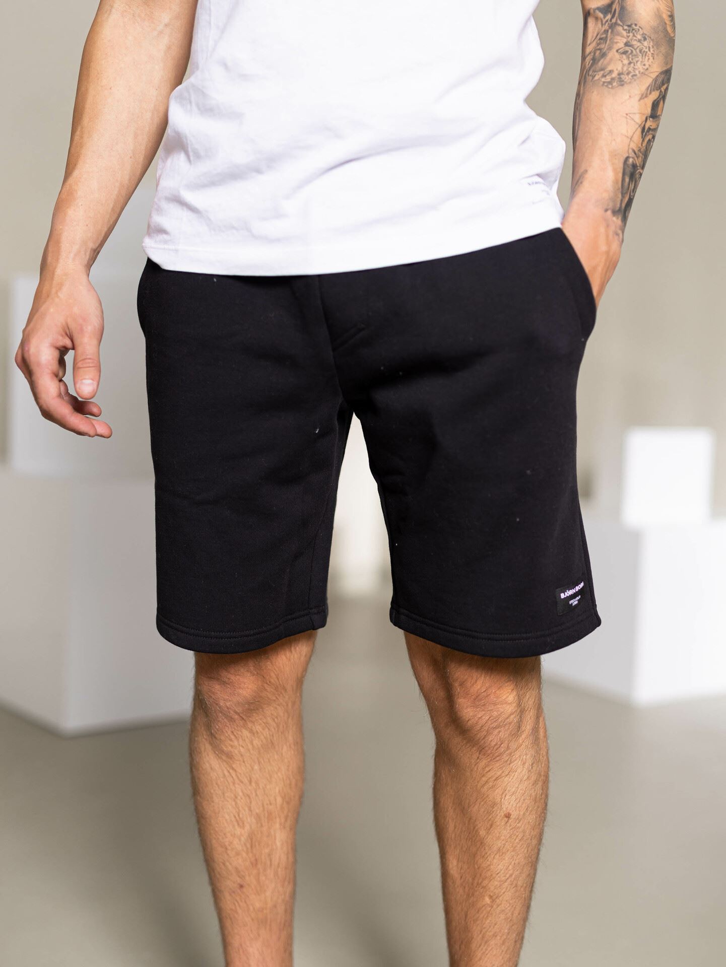 Centre Shorts