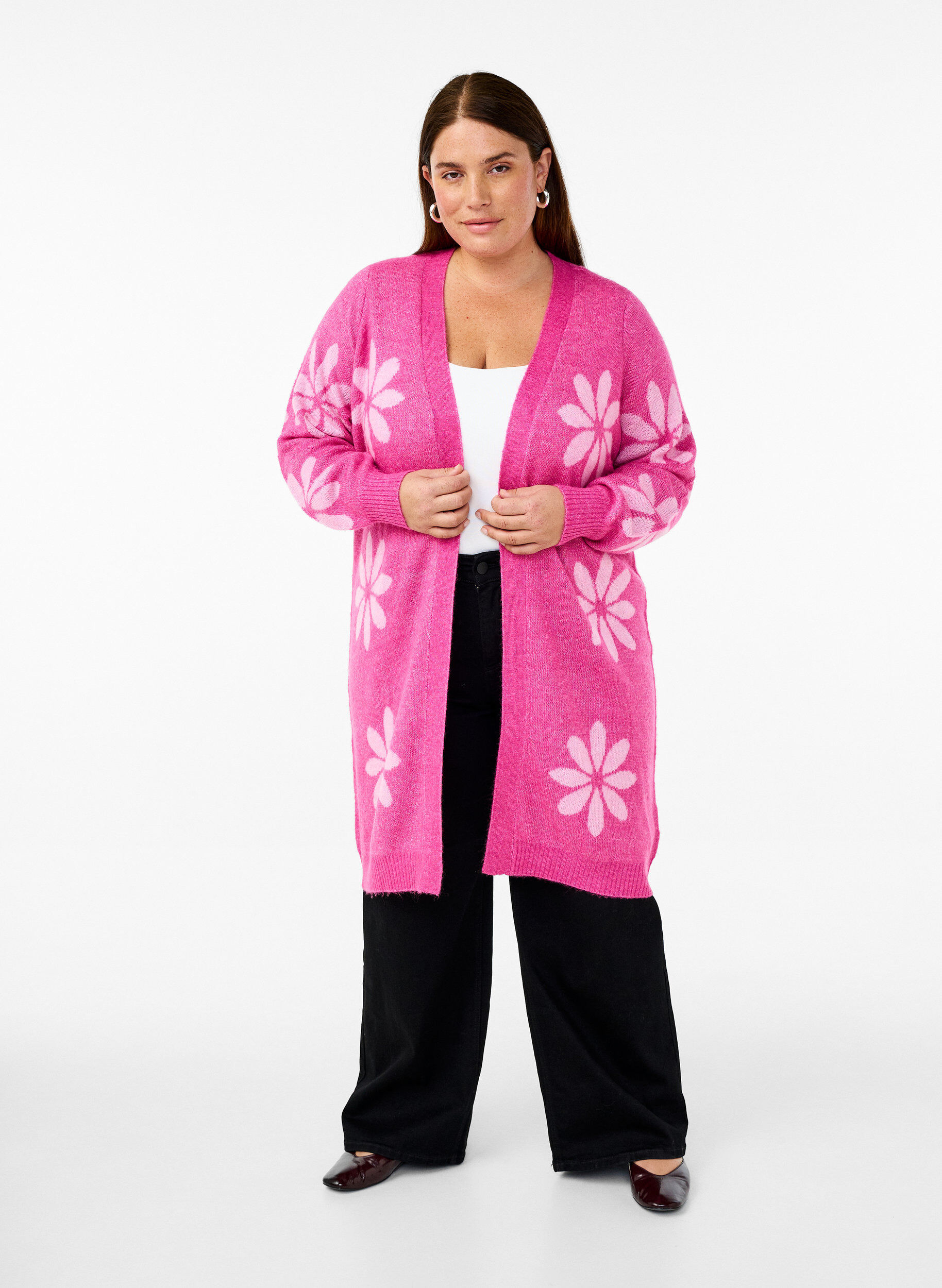 Lang strik cardigan med blomster