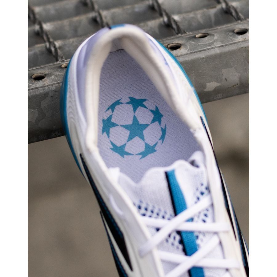 adidas Copa 11Pure FG - Blanc/Noir/Bleu ÉDITION LIMITÉE