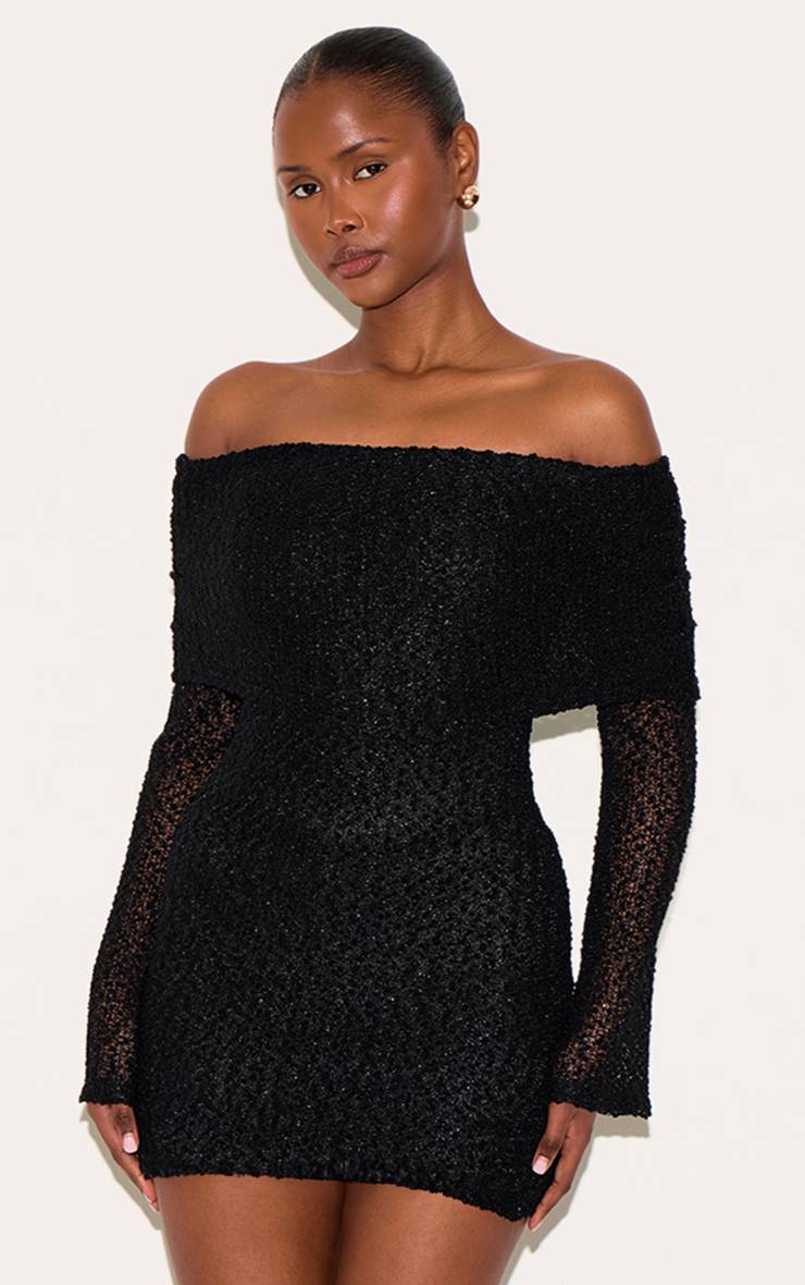 Noir Robe Courte Texturée À Épaules Dénudées Et Manches Évasées Longues