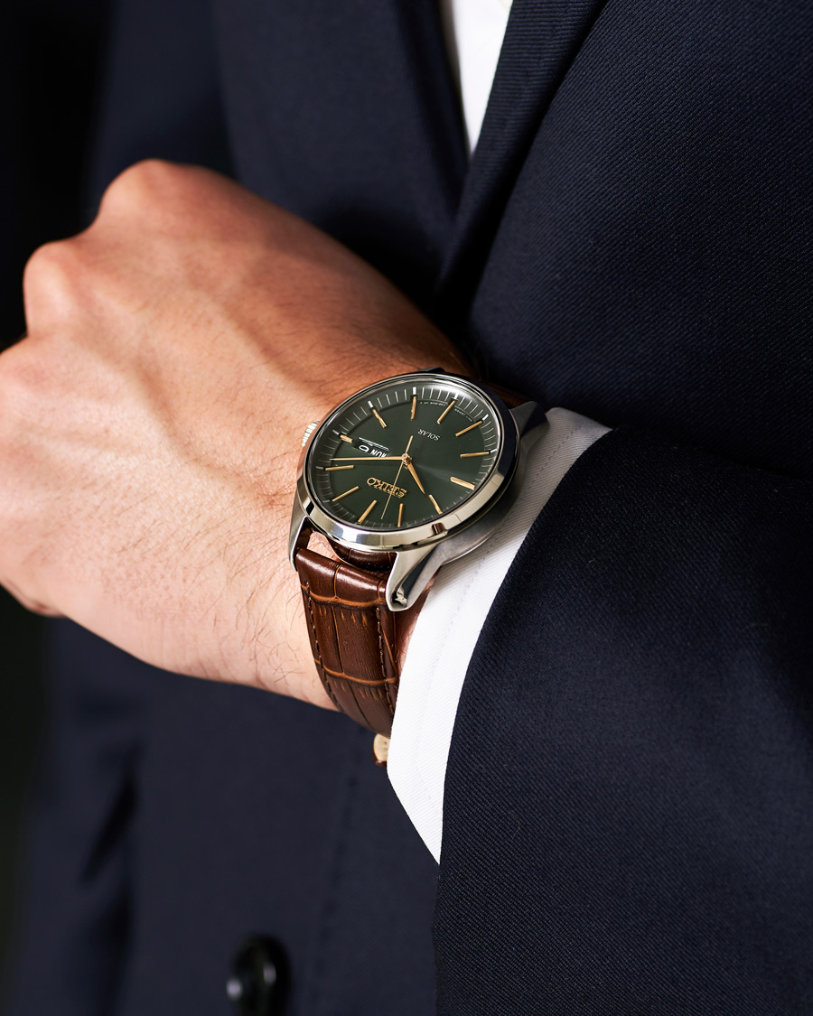 Seiko Solar 40mm Sapphire/Green Dial