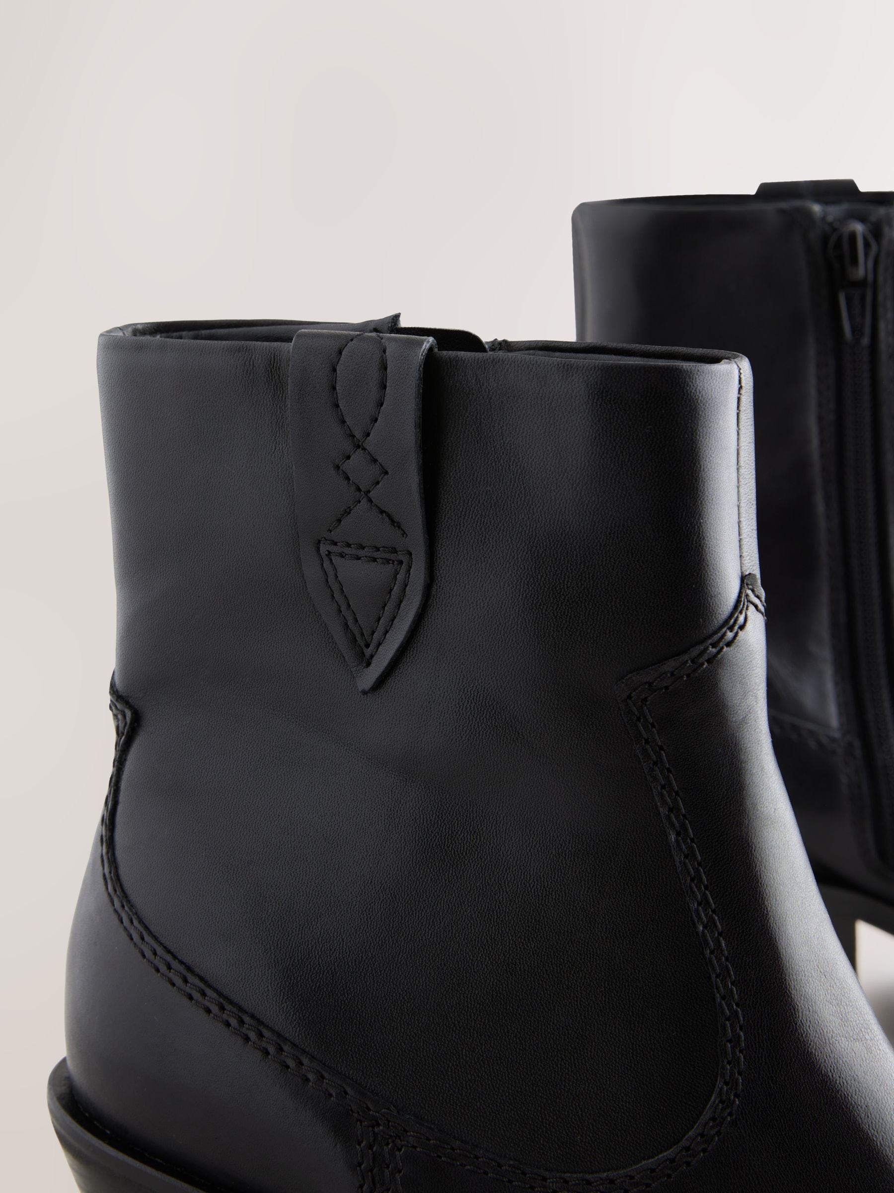 Zwart leer - Cowboy Block Heel Ankle Boots