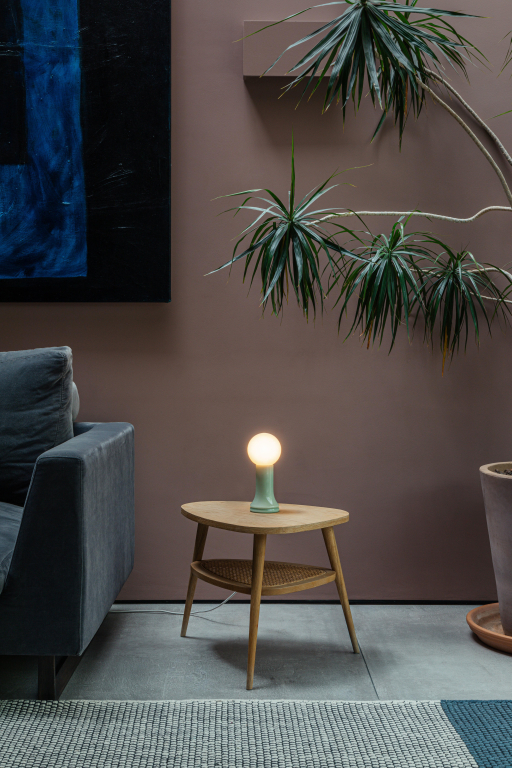 Tala LED Shore tafellamp Smoke Grey