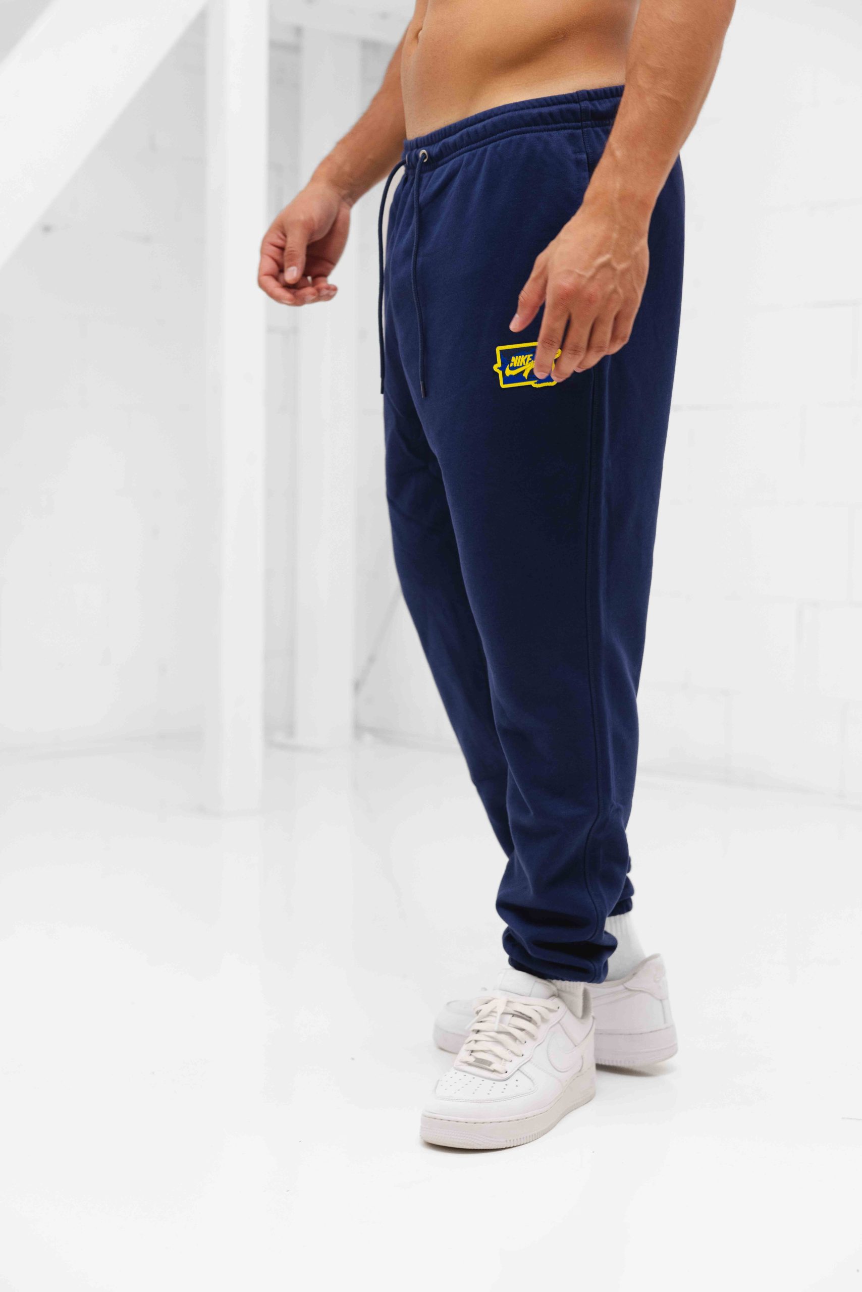 Nike Club Cuffed Trainingsbroek heren Donkerblauw