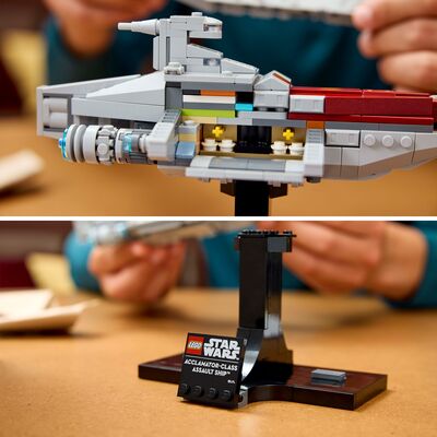 LEGO Star Wars 75404 Assault Ship i Acclamator-klassen