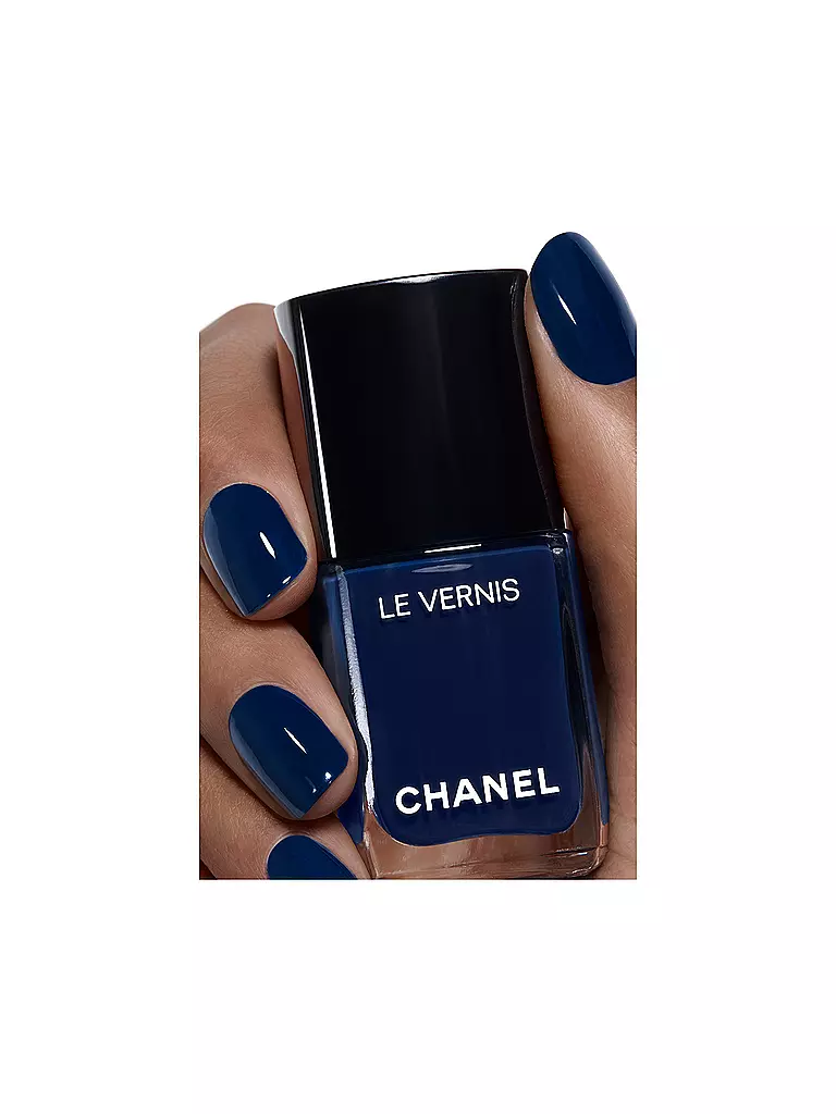 CHANEL NAGELLACK – FARBE UND GLANZ MIT LANGEM HALT 13ML dunkelblau