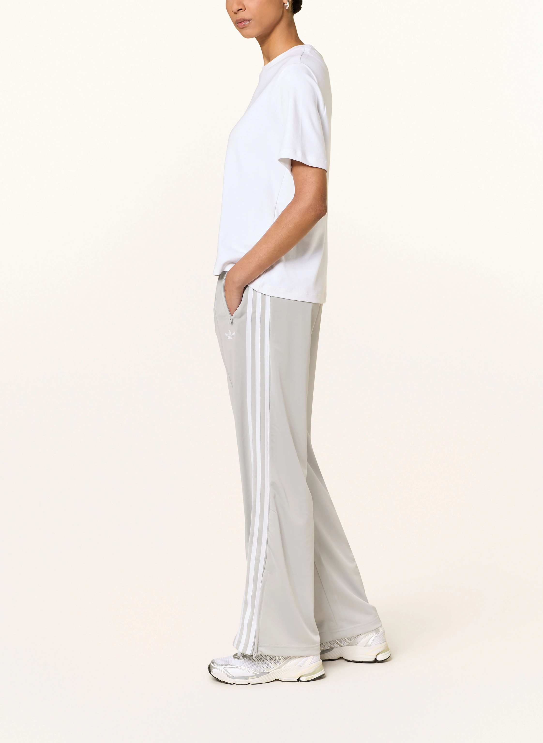 adidas Originals Track Pants FIREBIRD ADICOLOR LOOSE
