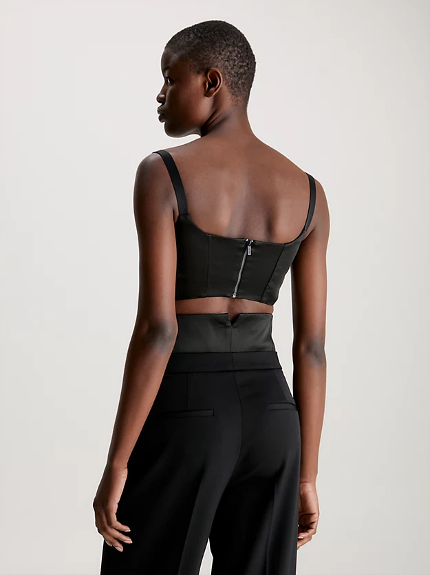 Top corset curto e justo