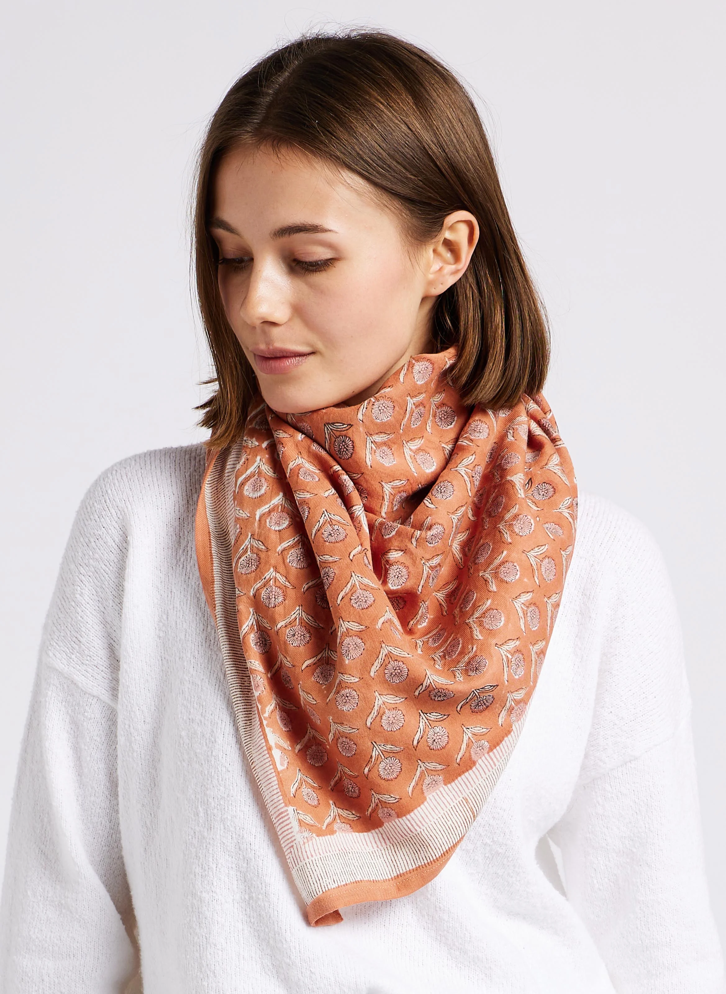 LATIKA - Foulard en coton imprimé | Marron
