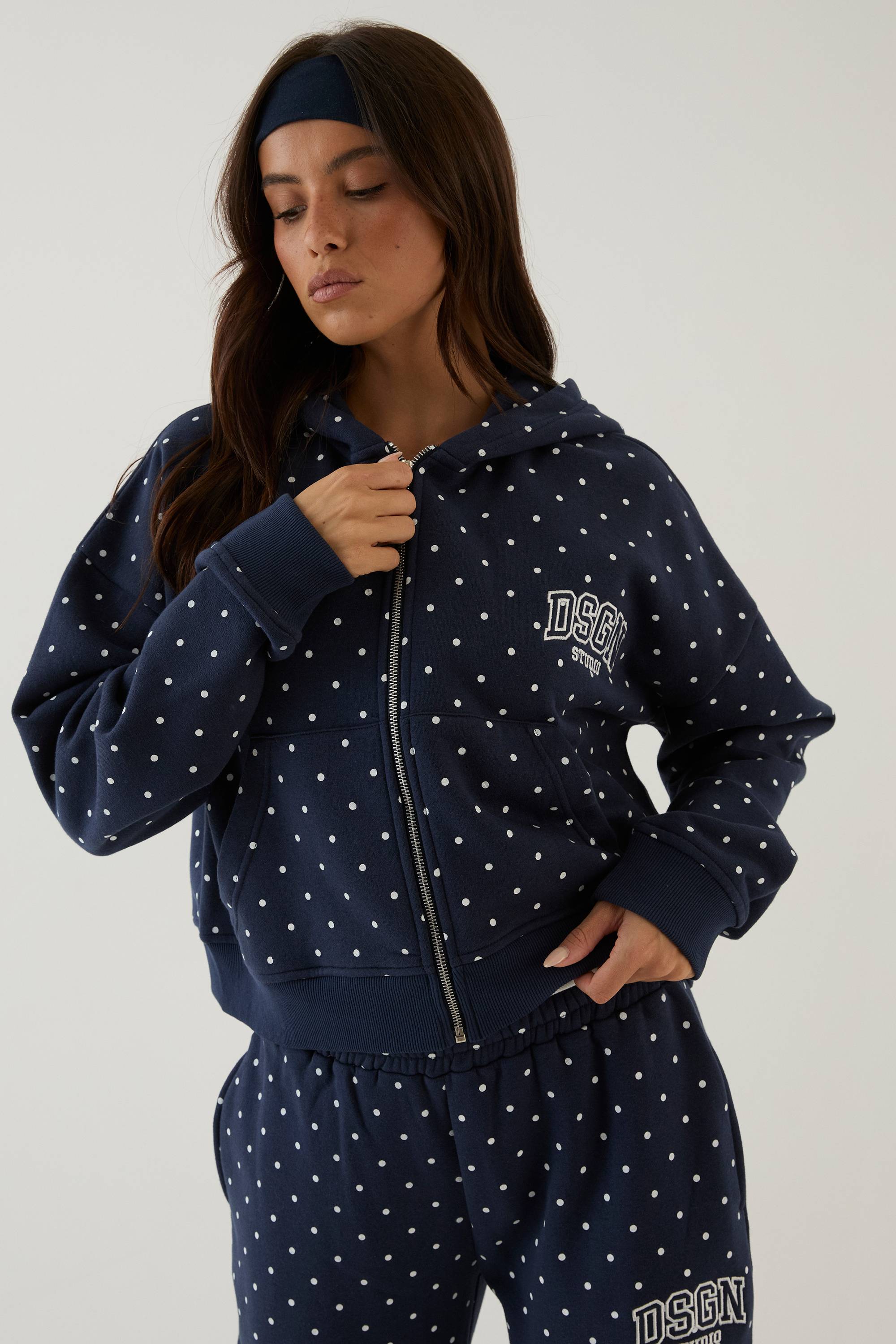 Sweat À Casynthétiqueche Court Boxy Avec Appliqué À Pois Dsgn Studio