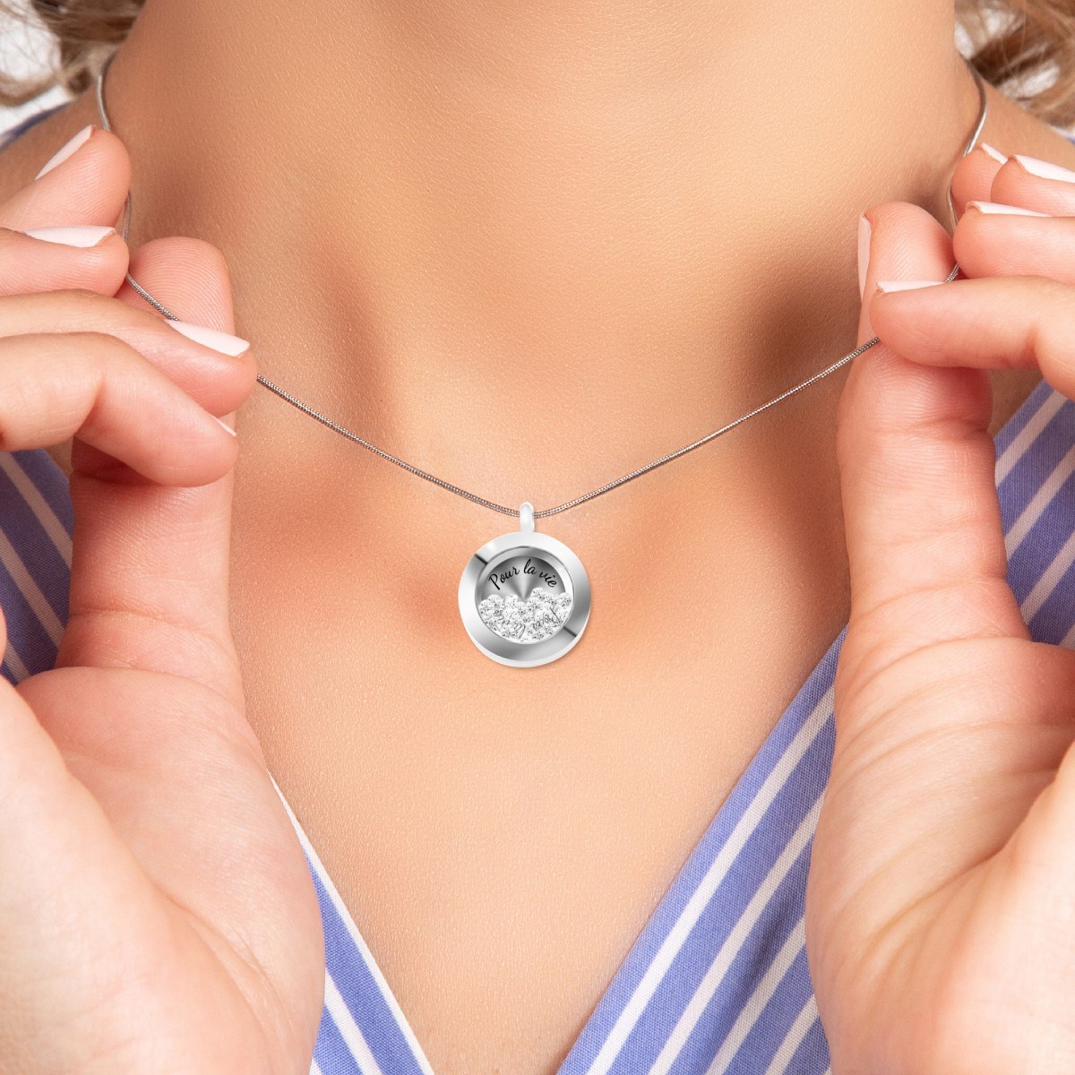 Collier Pour la vie orné de Cristaux scintillants SC Crystal