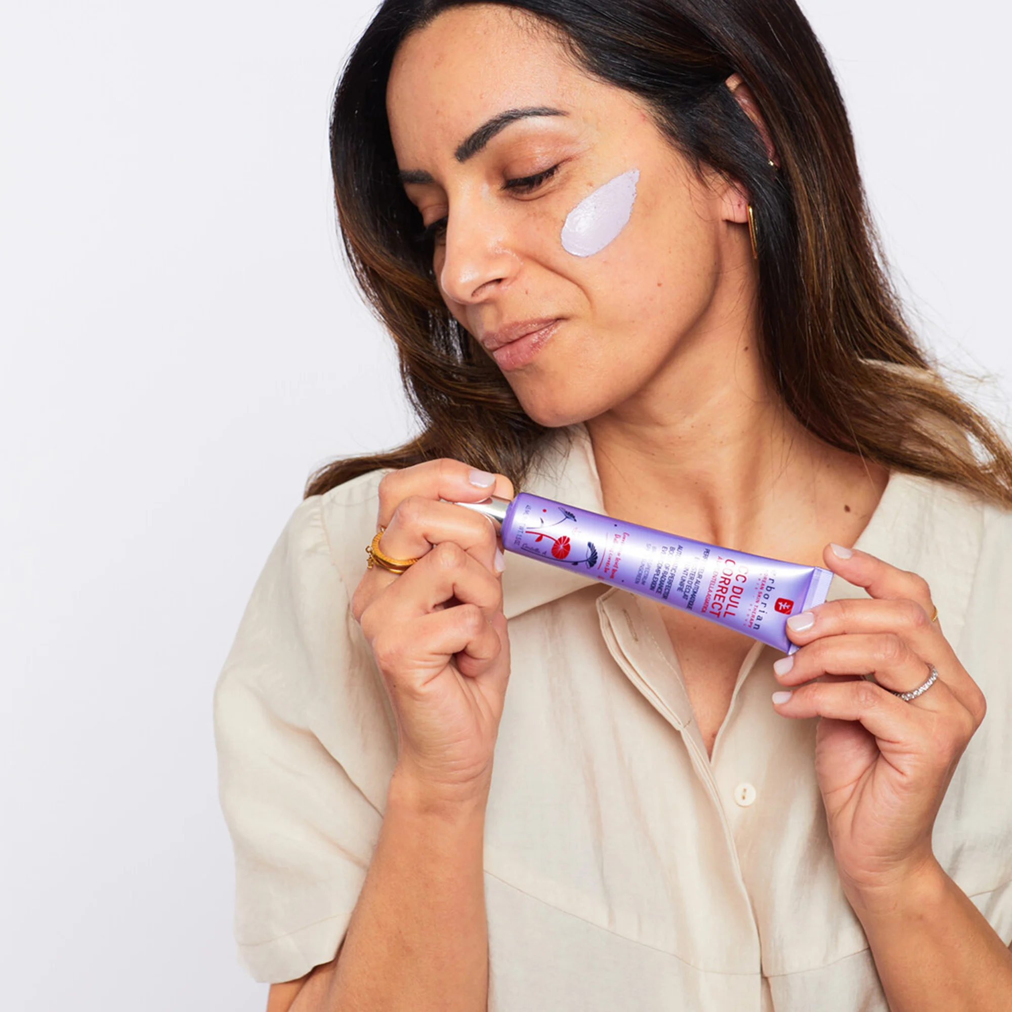 CC Dull Correct à la Centella Asiatica - Booster d'Eclat - Teint Unifié |- Doré