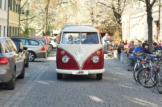 Stadtrundfahrt München - Fahrt im VW Bulli