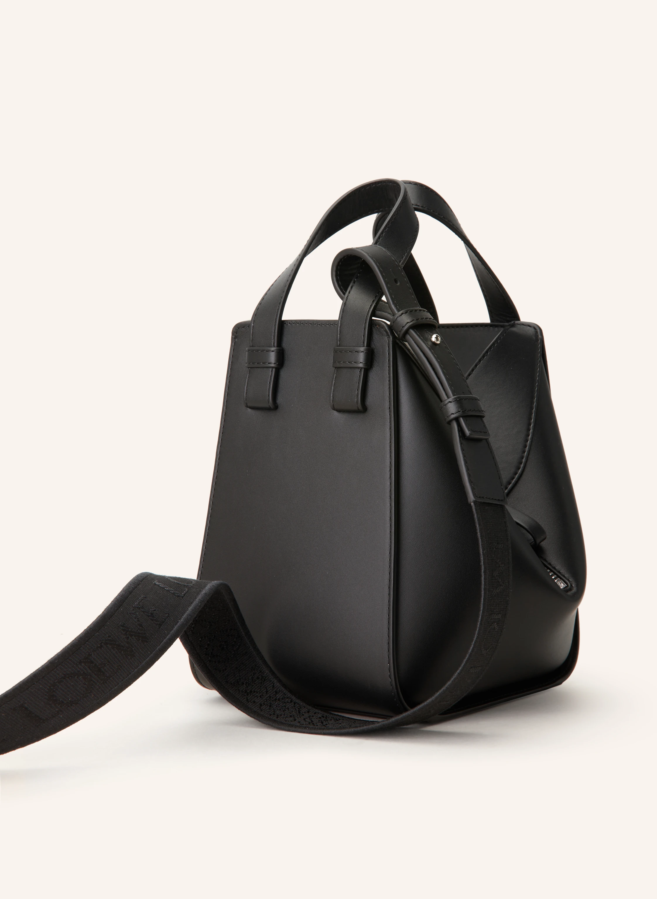 LOEWE Umhängetasche HAMMOCK