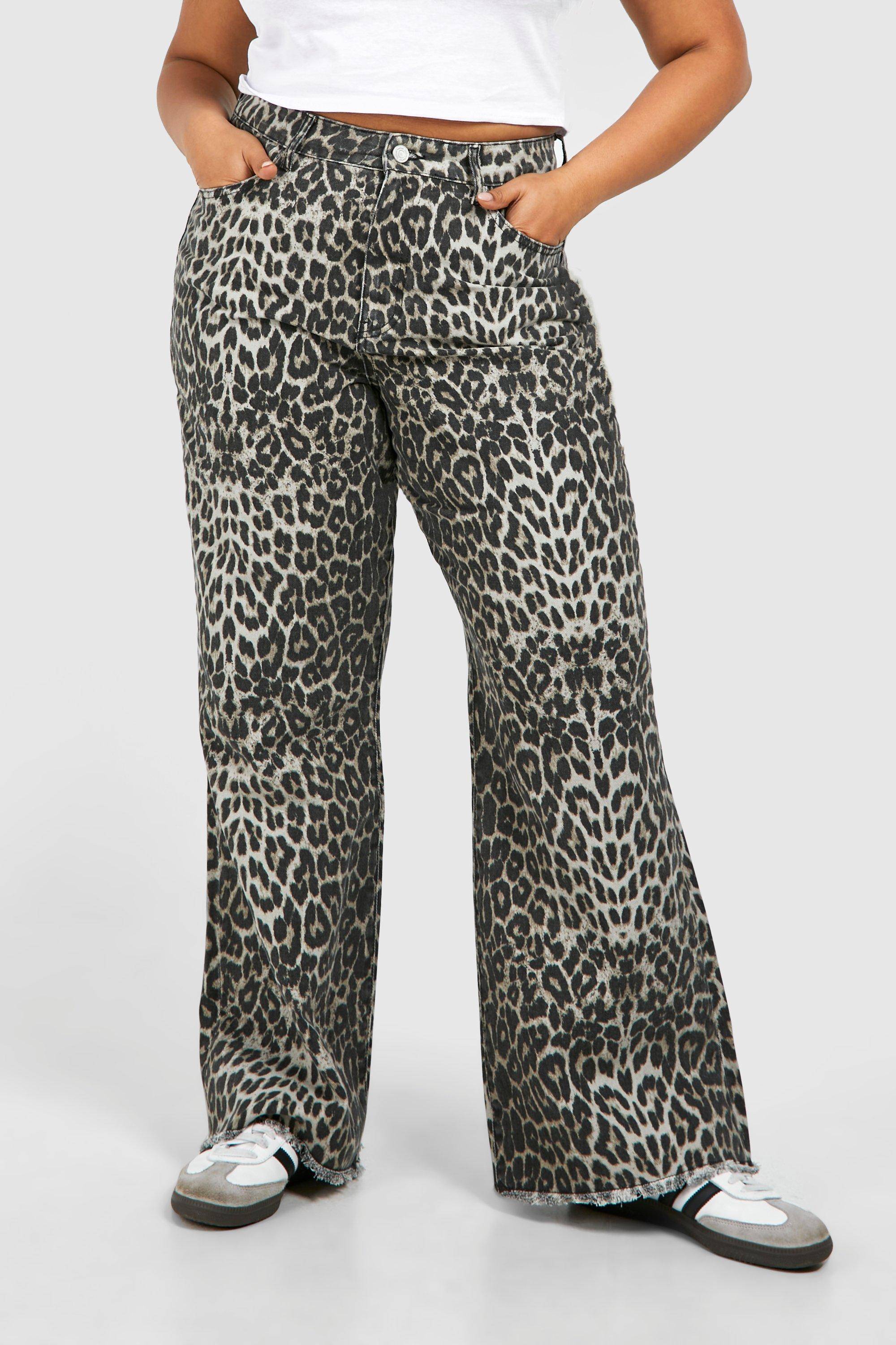 boohoo Plus Leopard Jean à Jambe Droite