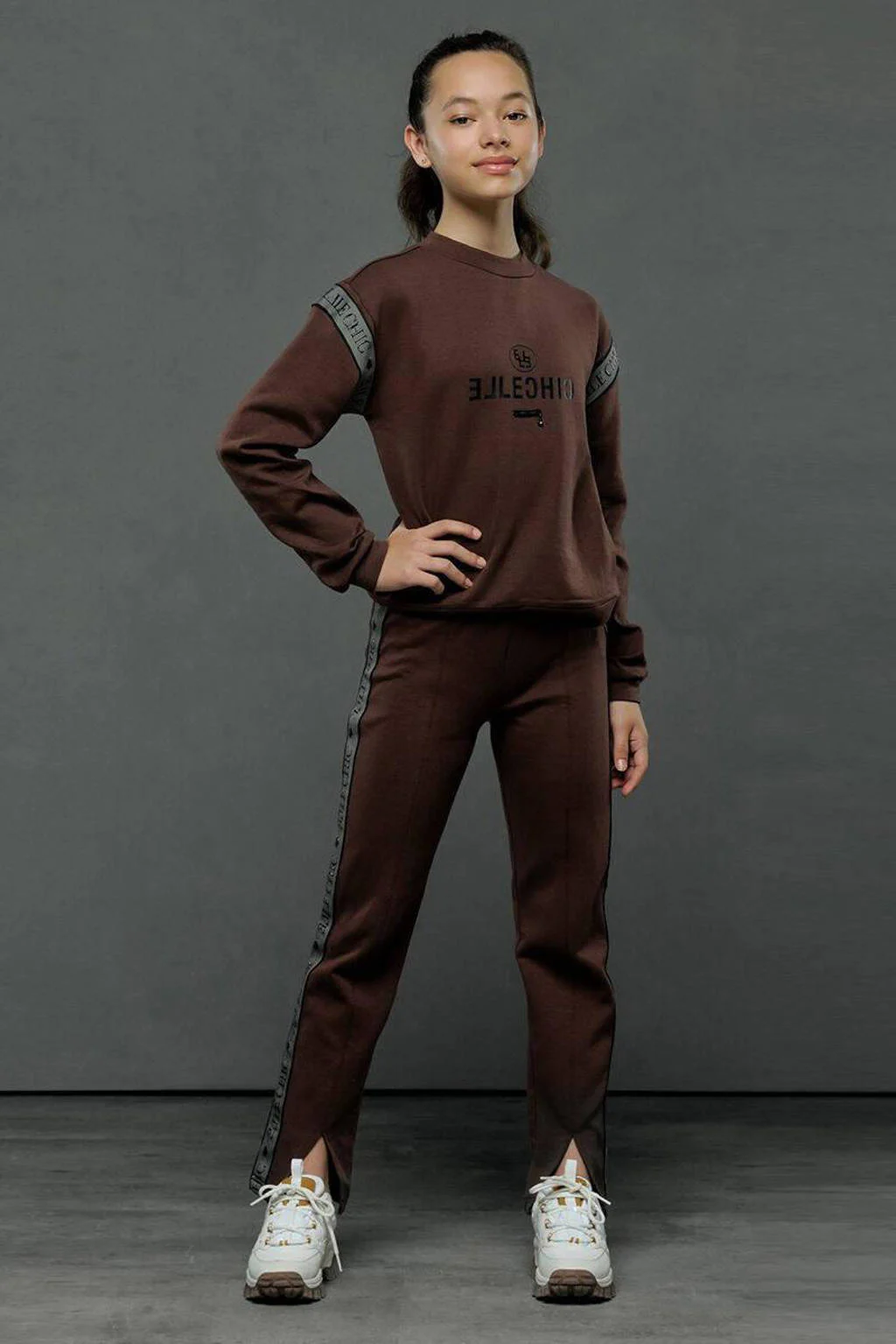 ELLE CHIC joggingbroek bruin