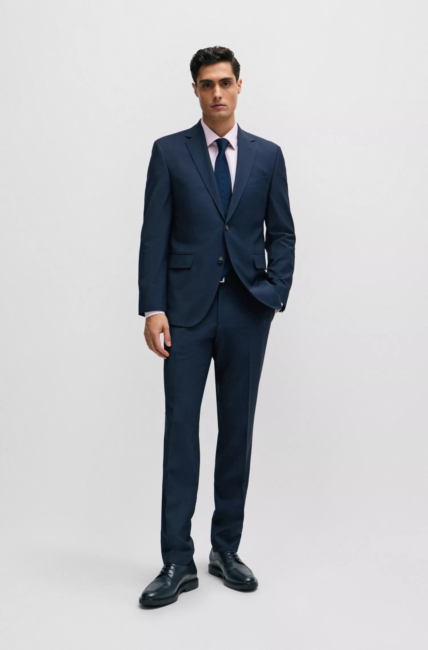 Camisa BOSS preta de corte regular em algodão Oxford elástico de fácil de passar.